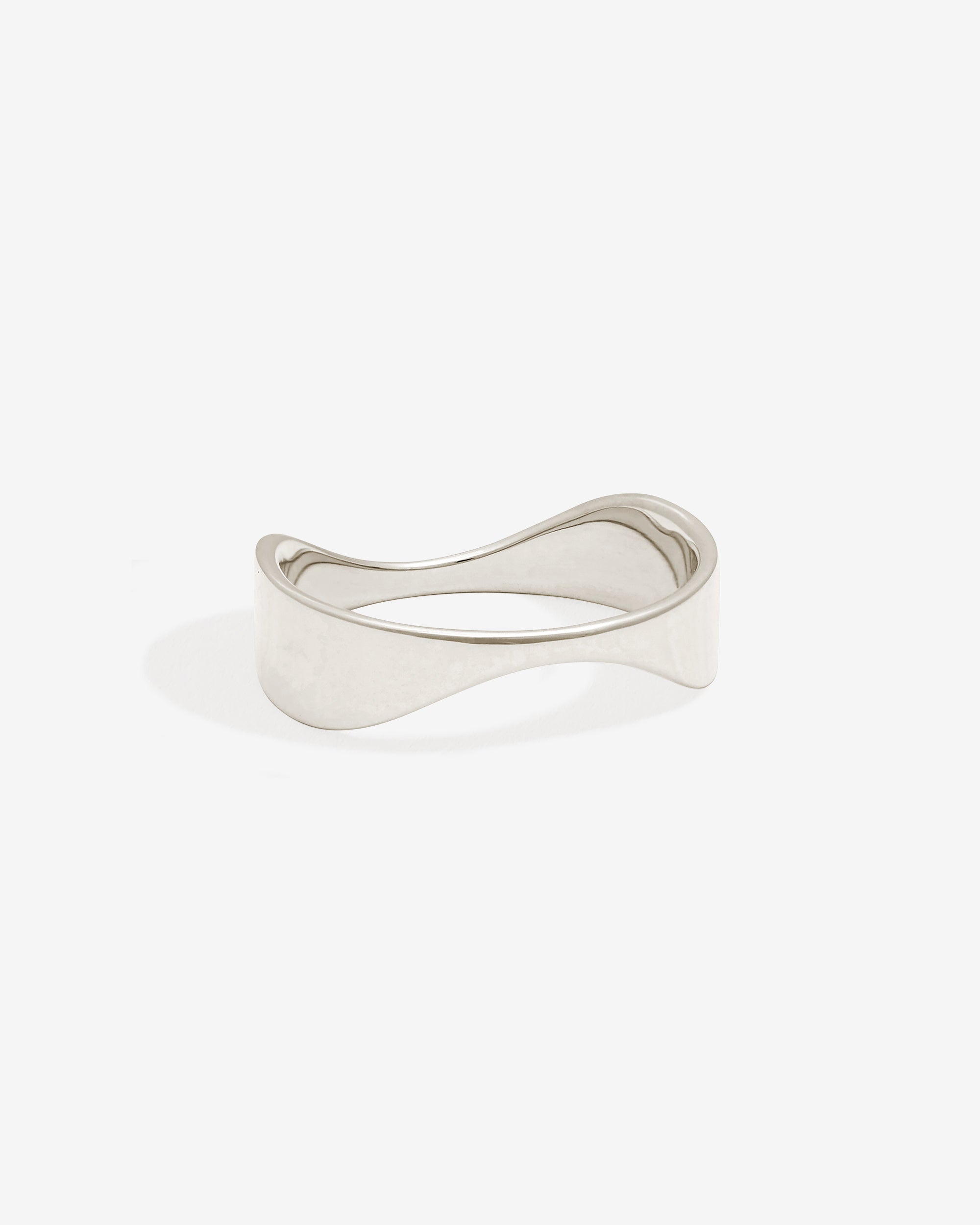Asteria Wide Arch Ring  White Gold