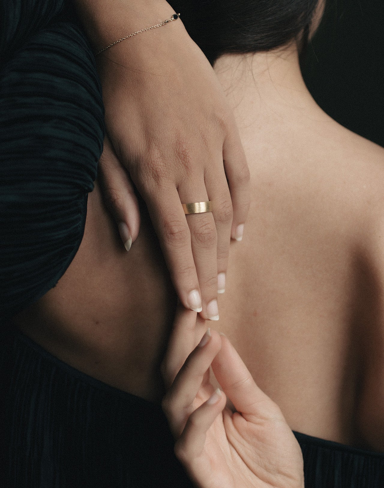 Chevron 6mm Ring Brushed Solid Gold