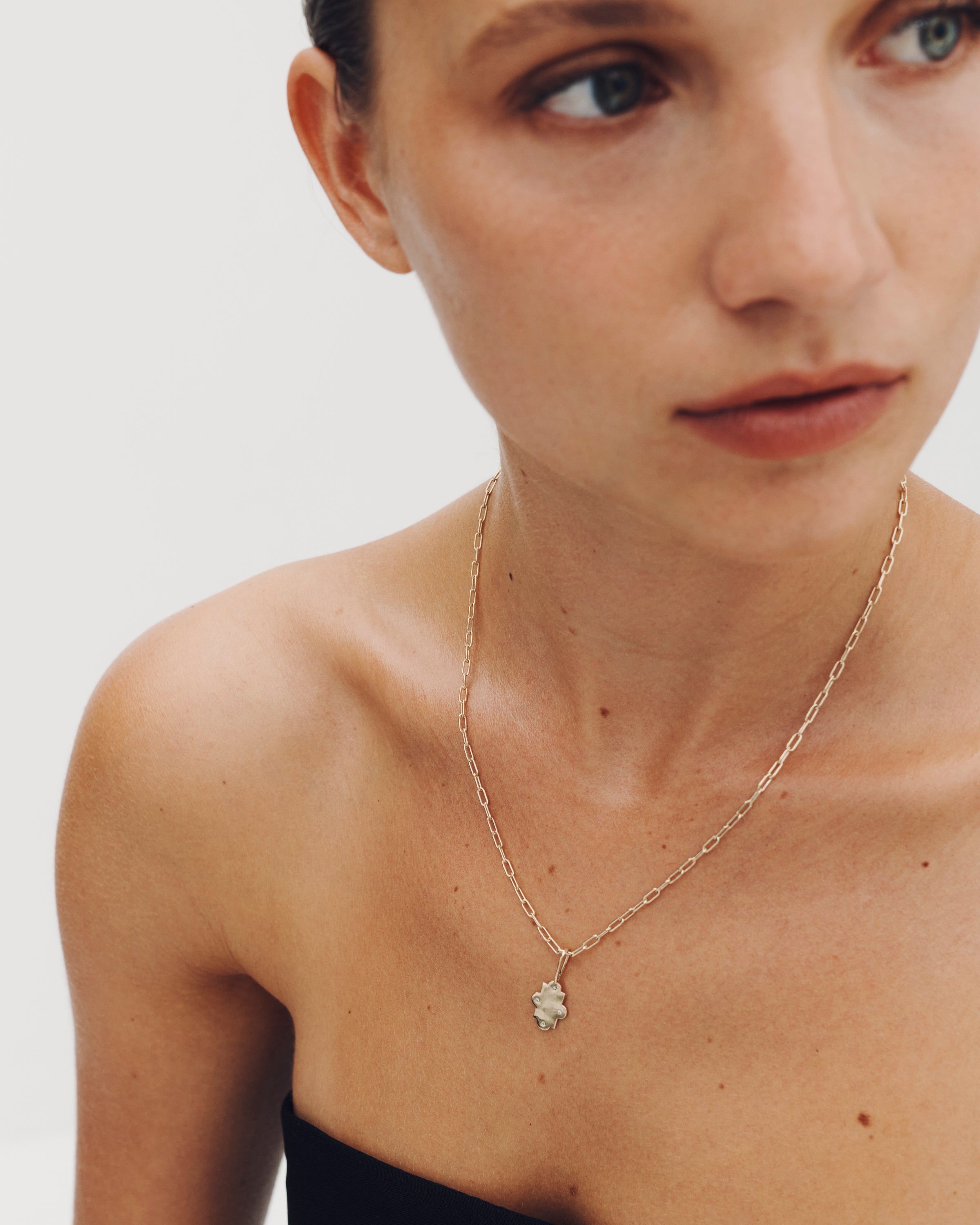 Rosa Charm Small Diamond Solid Gold