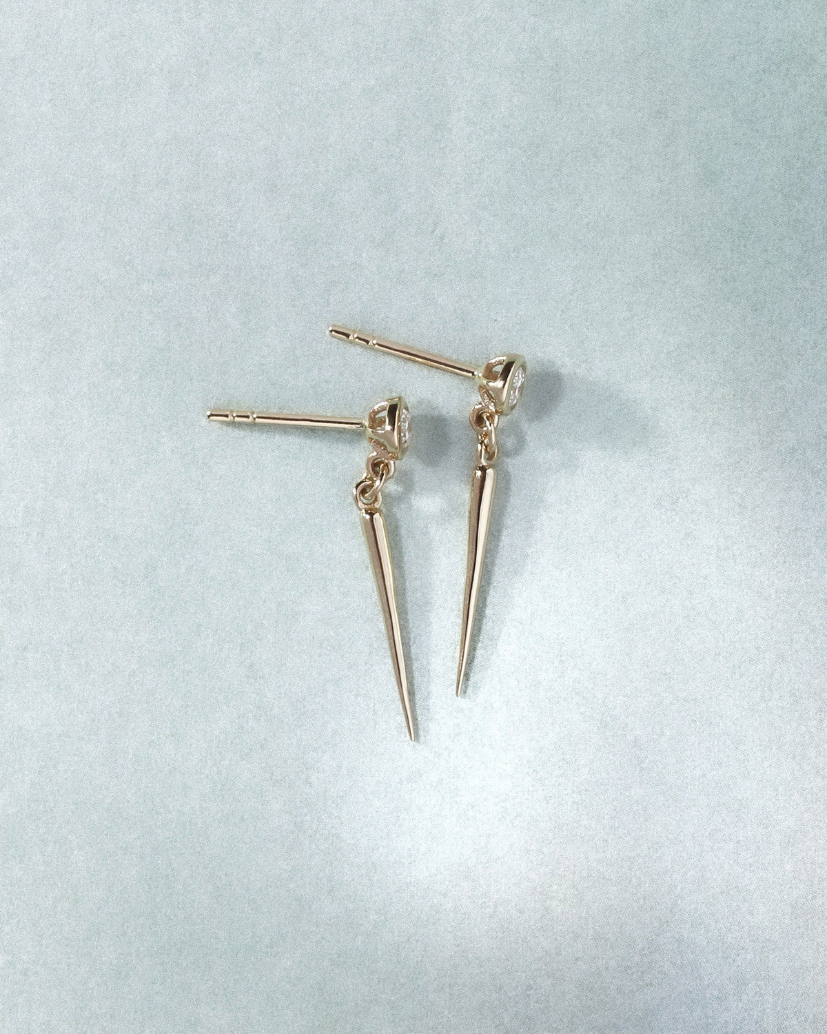 Comet Diamond Earrings Solid Gold, flatlay