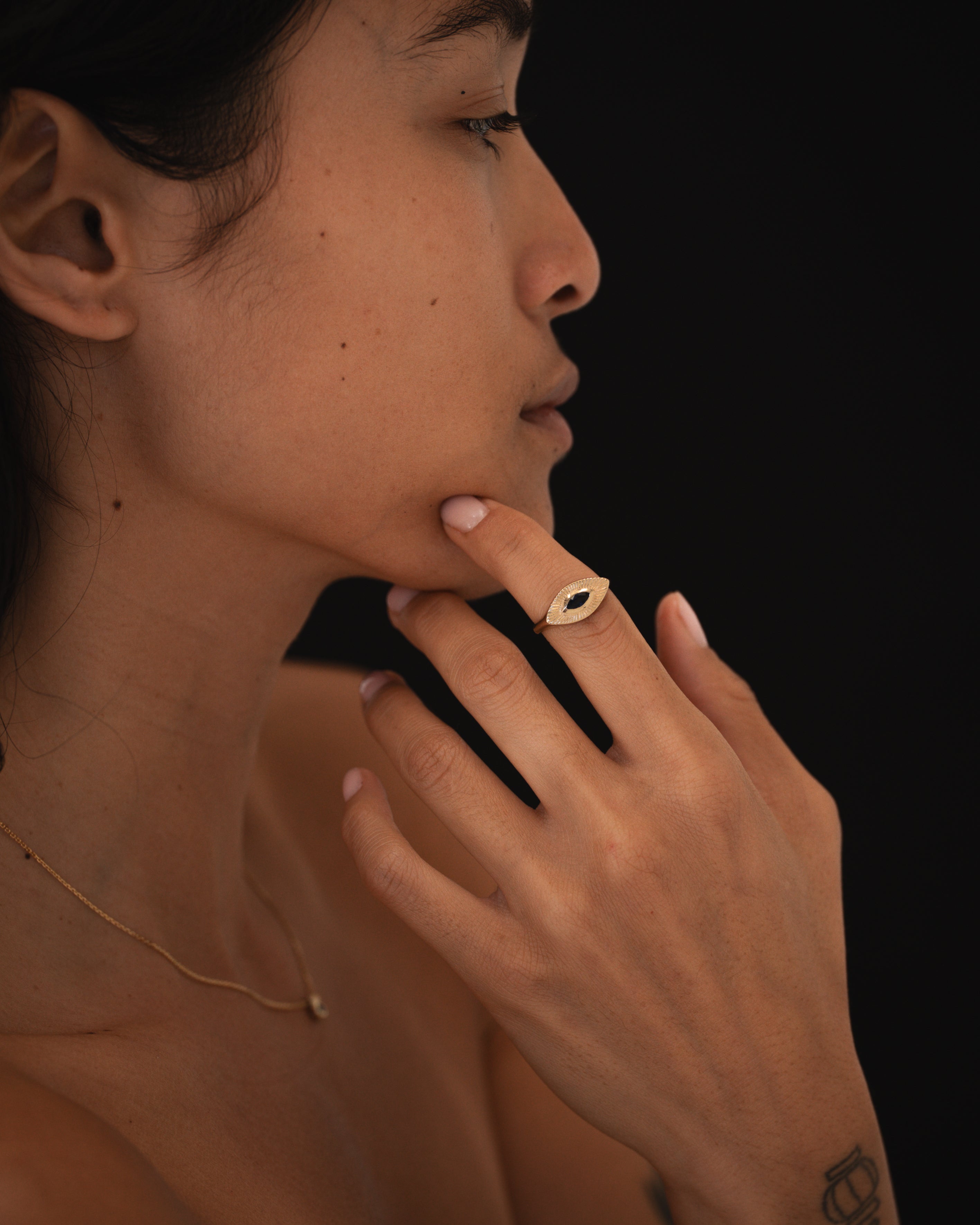 Alessia Ring Blue Sapphire Solid Gold