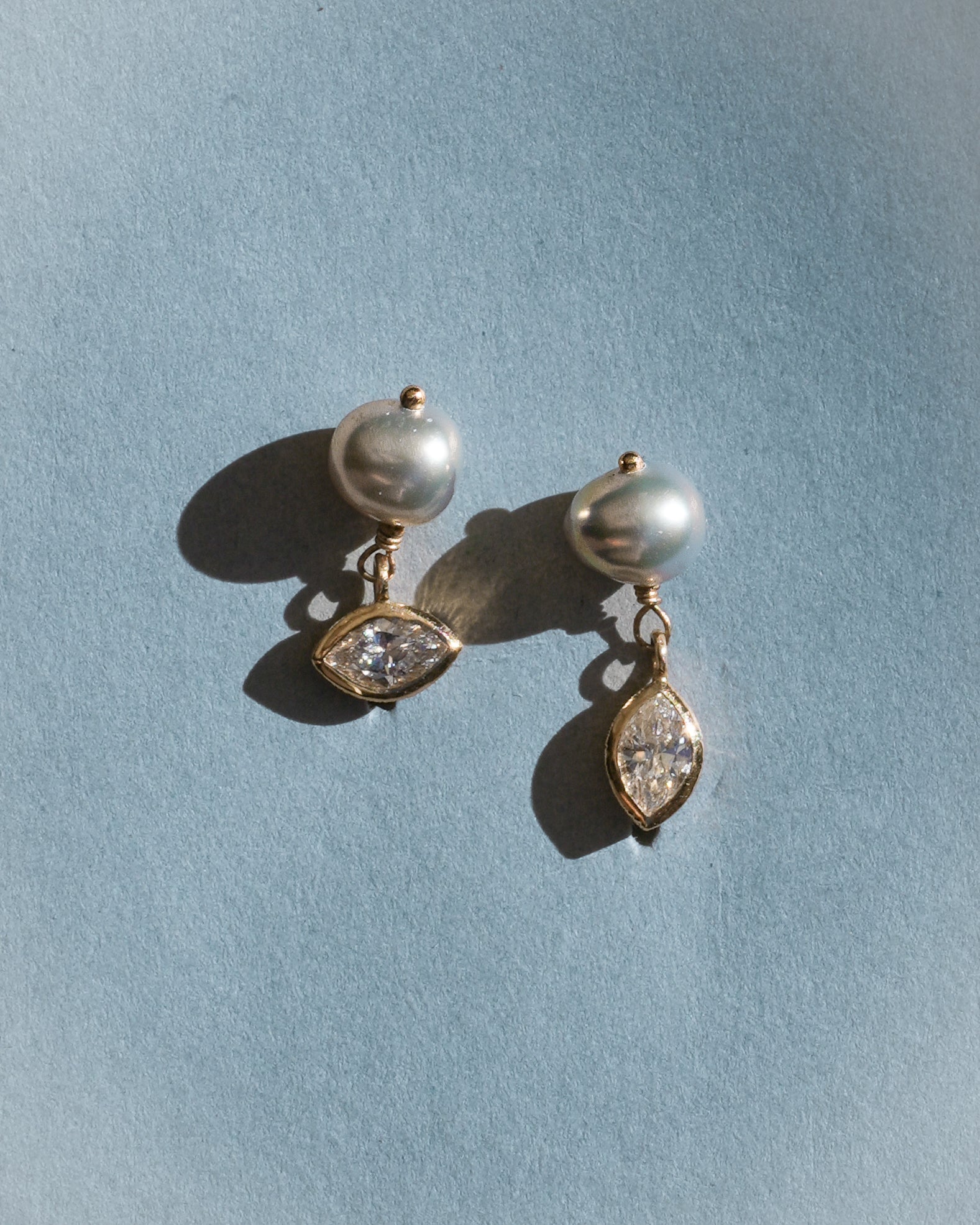 Mer Drop Earrings Pearl Diamond Solid Gold