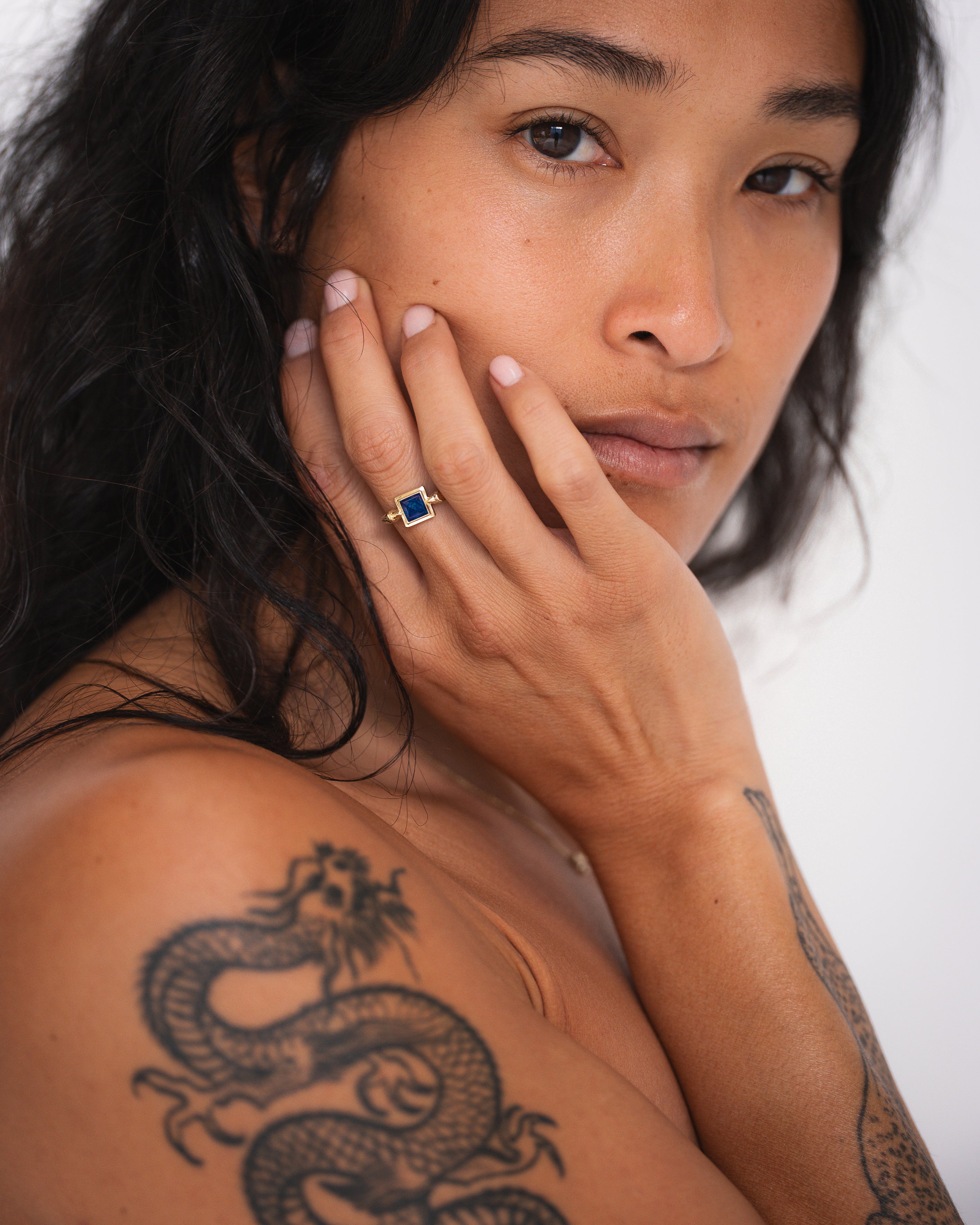 Asier Ring Sapphire Solid Gold