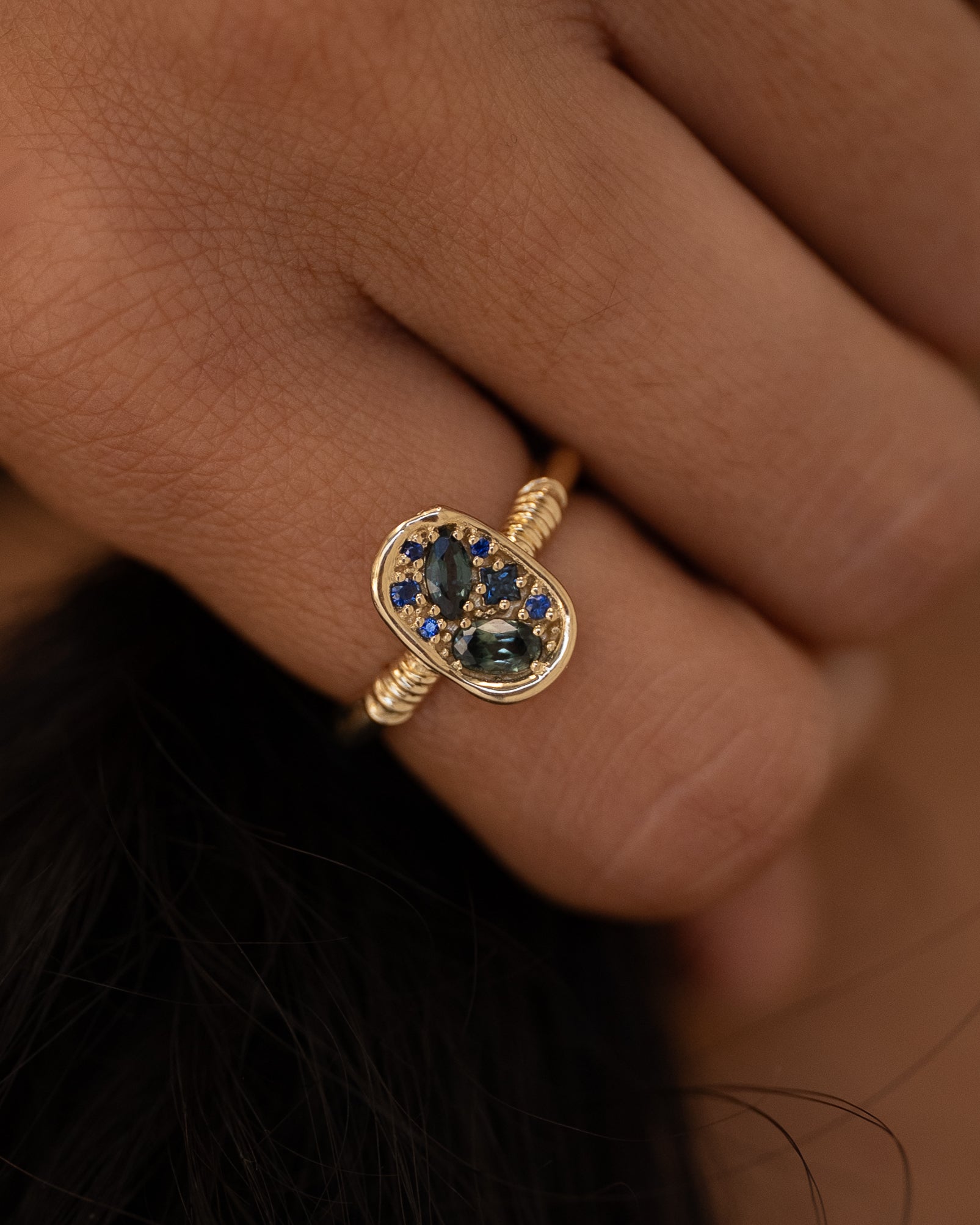 Illume Ring Teal Sapphire Solid Gold