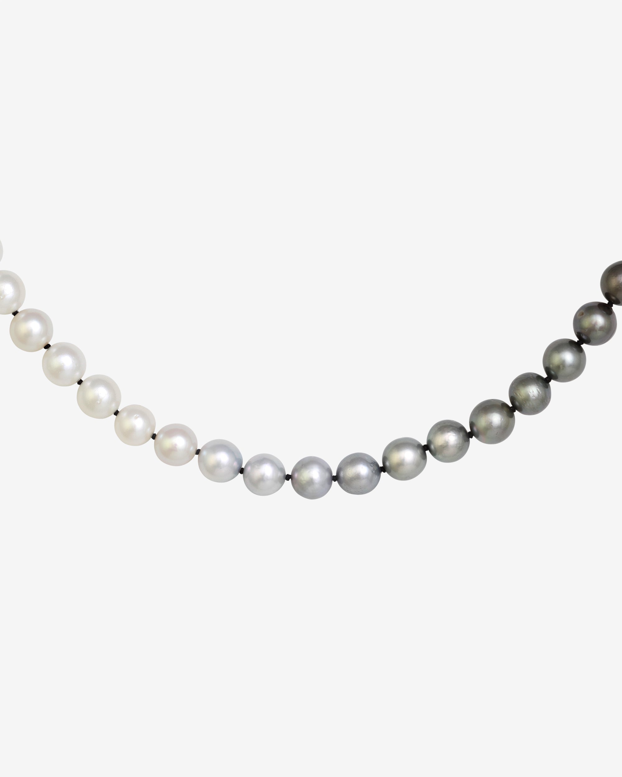 Eclipse Akoya and Tahitian Pearl Necklace Solid Gold