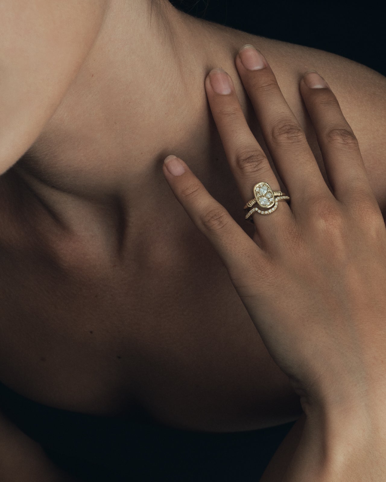 Illume Arch Ring Diamond Solid Gold