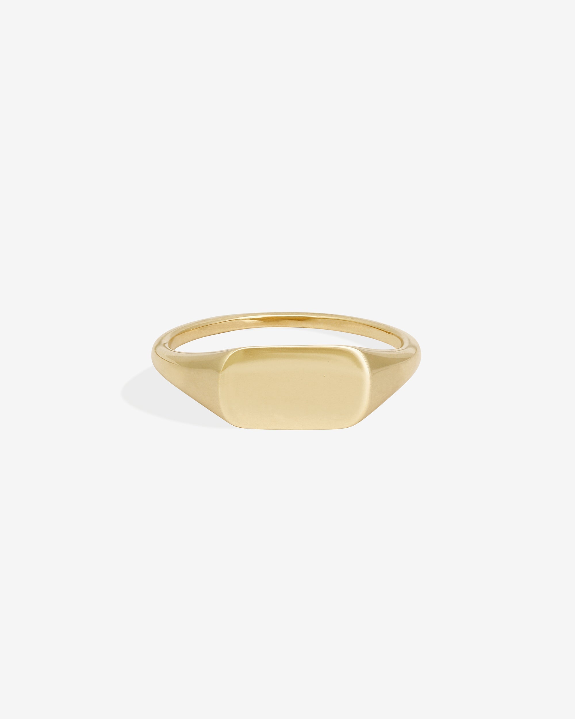 Forma Signet Solid Gold