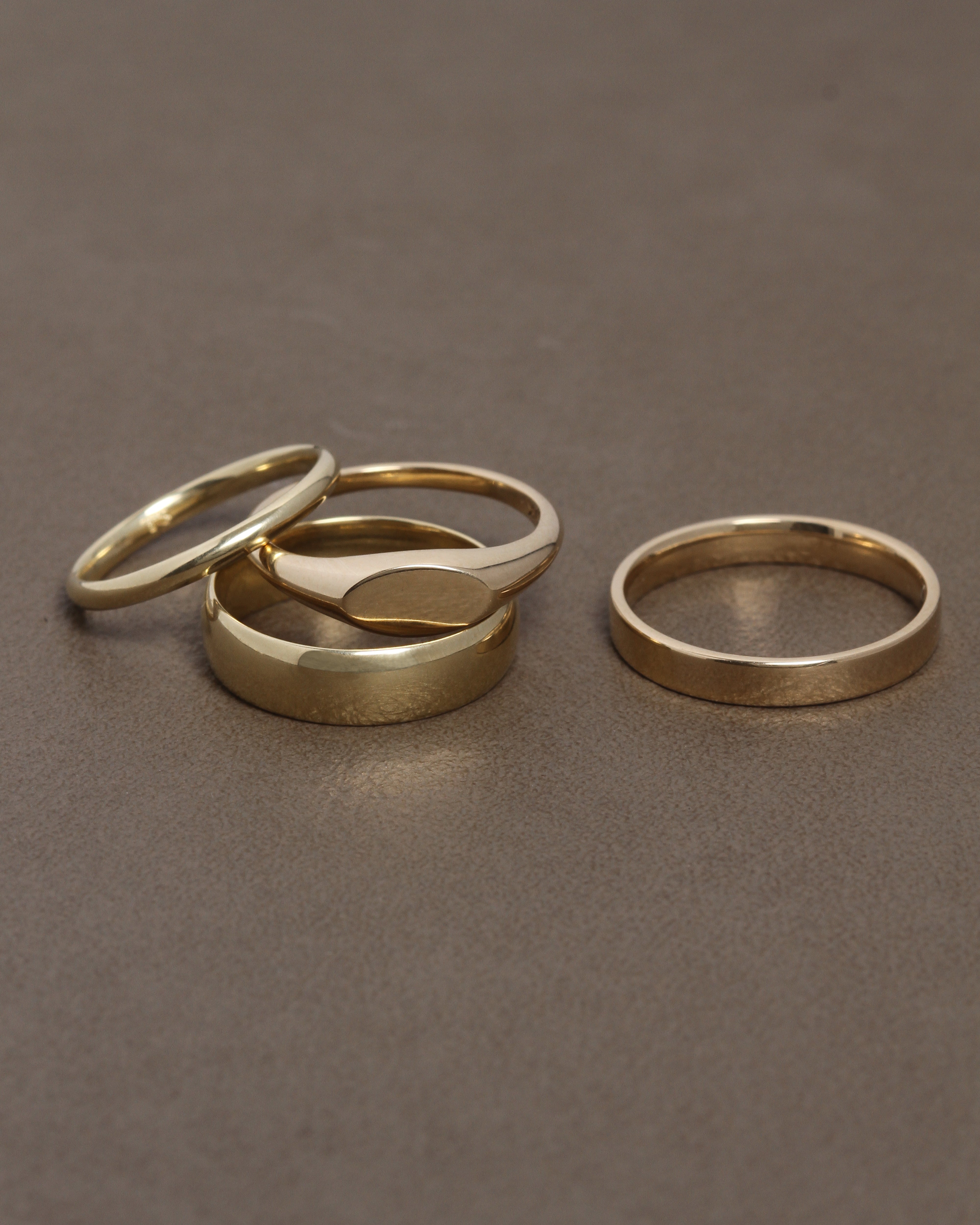 Half Round 3mm Band Solid Gold