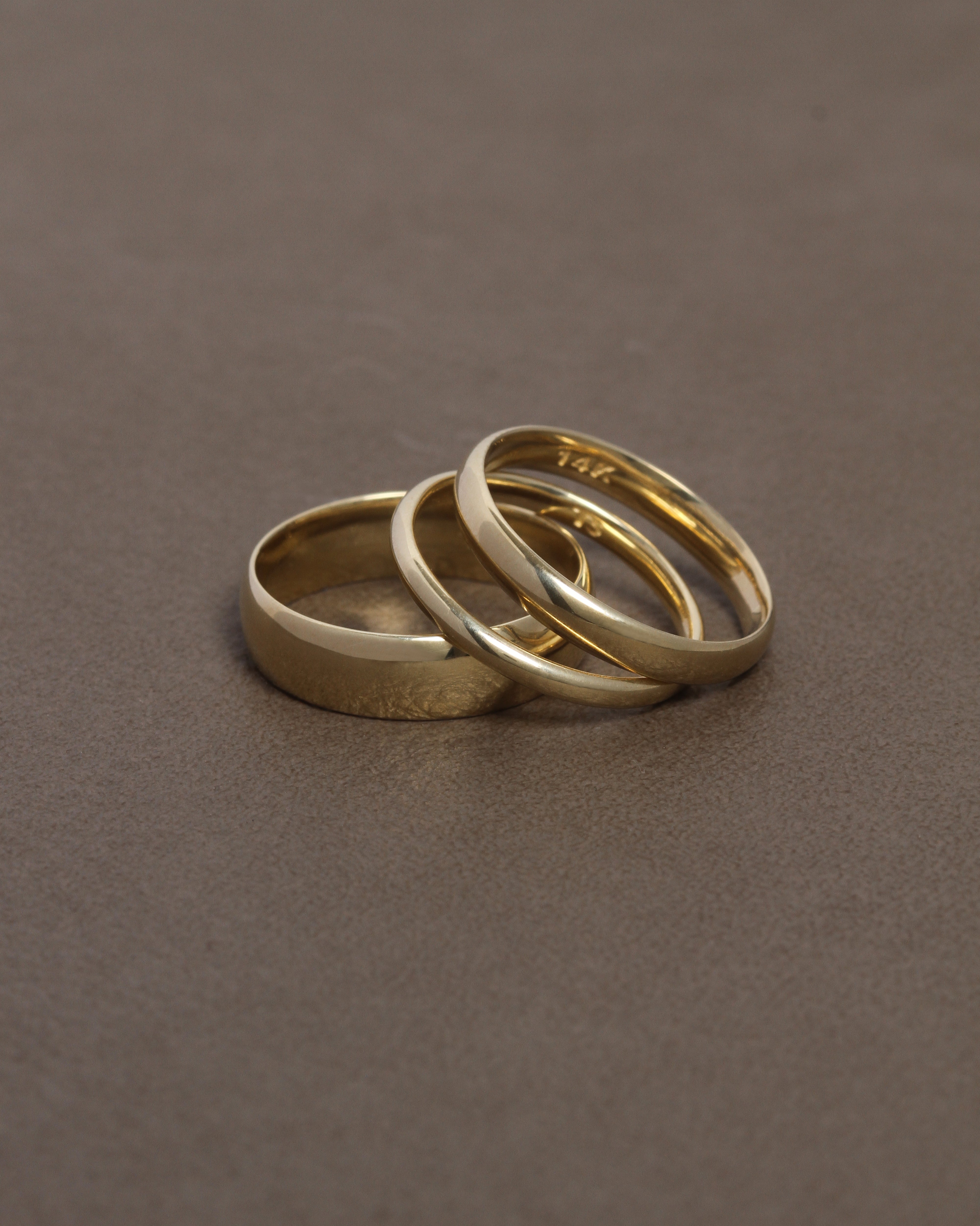Half Round 2mm Band Solid Gold