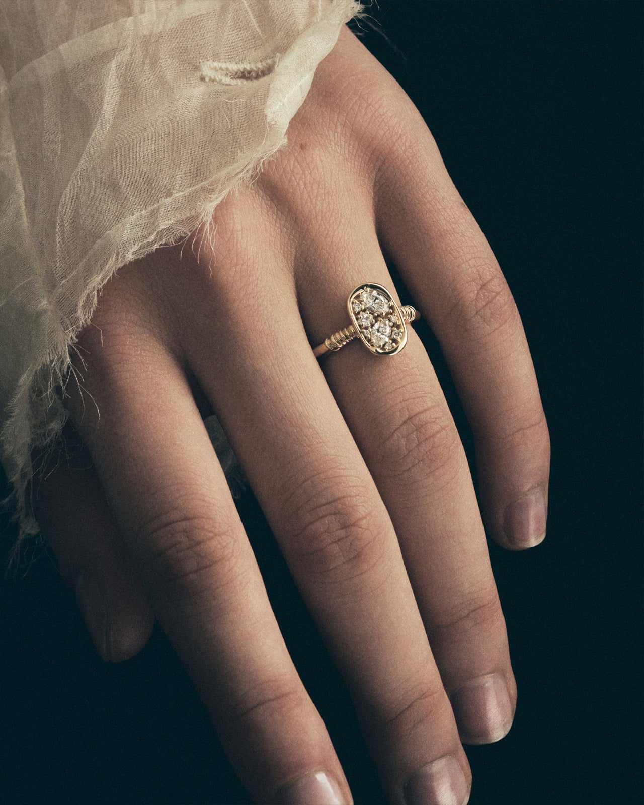 Illume Ring Diamond Solid Gold