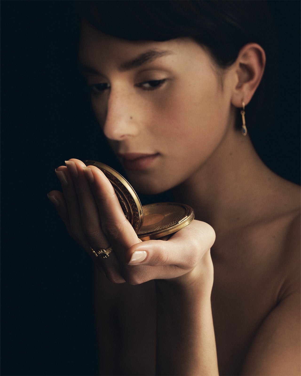 Isabel Ring Black Sapphire Gold Vermeil