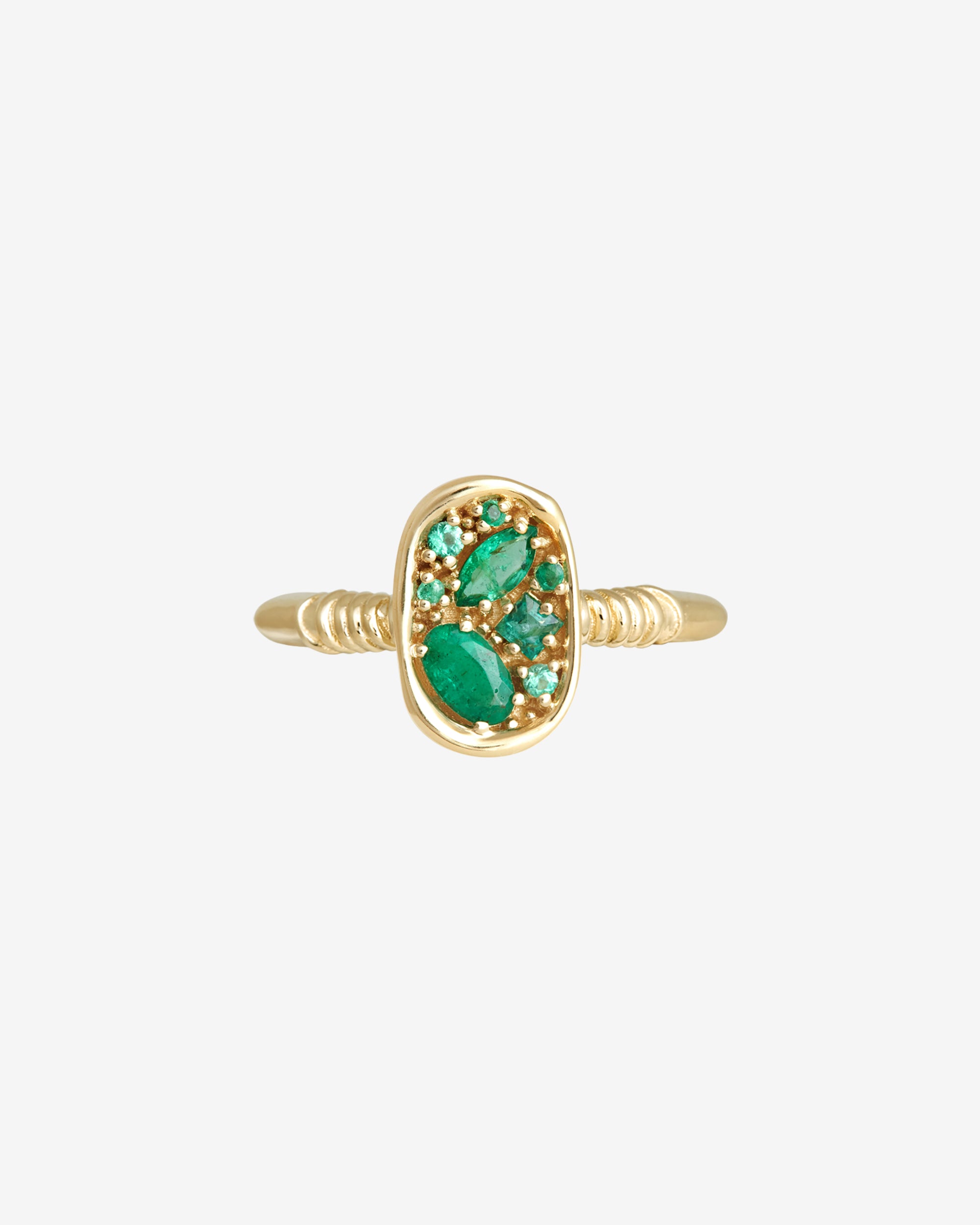 Illume Ring Emerald Solid Gold