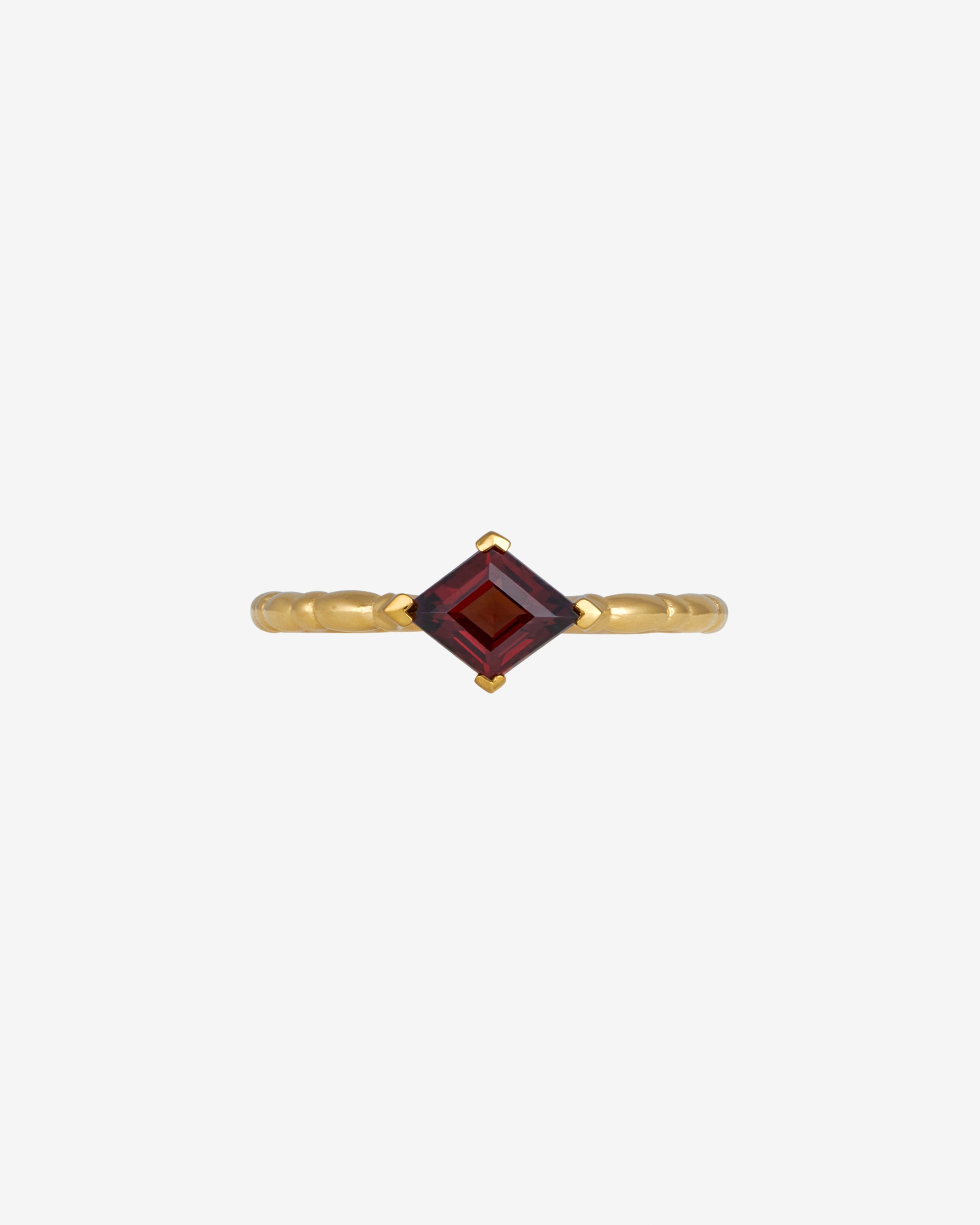 Jaya Ring Garnet Gold Vermeil