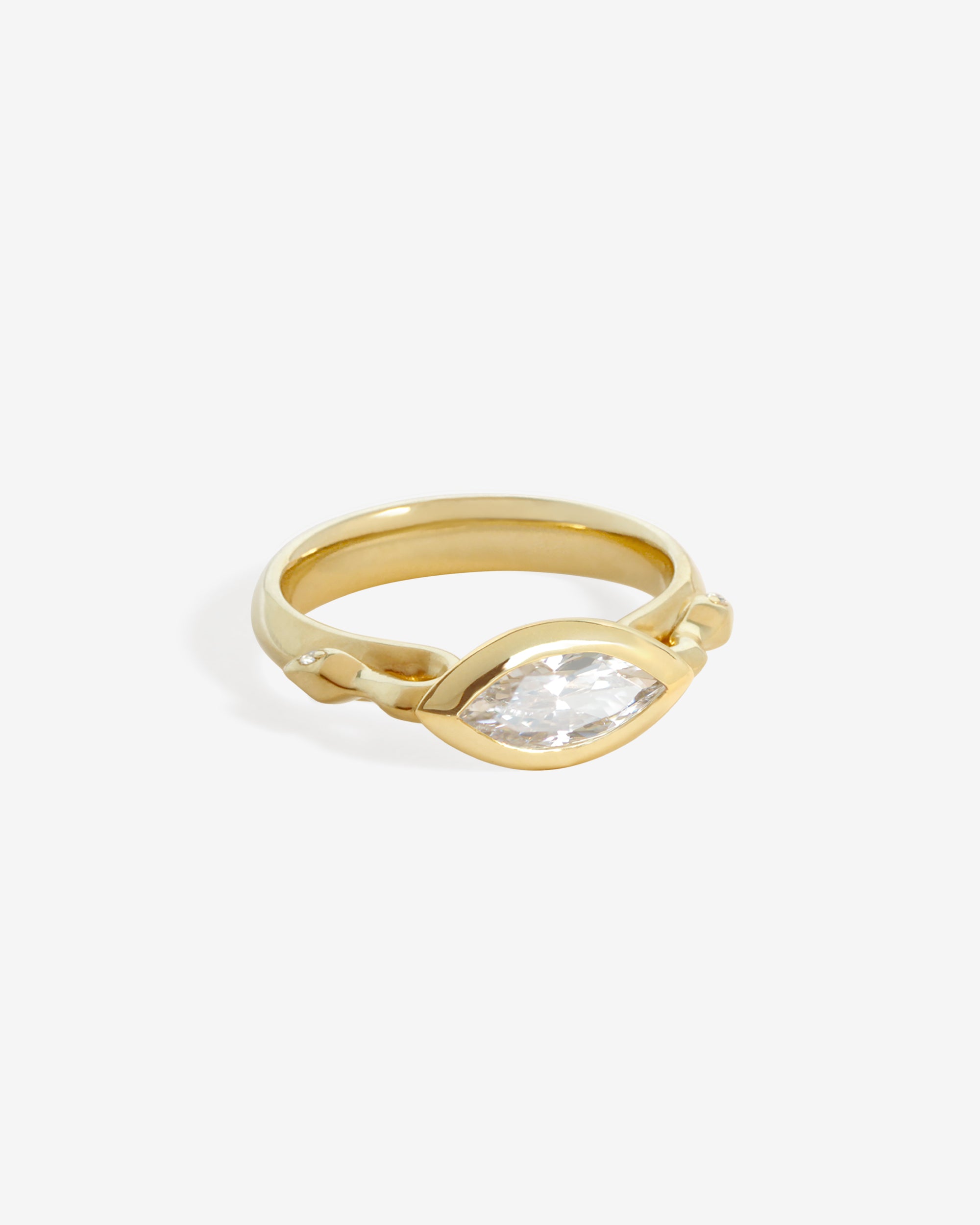 Juno Ring Diamond Solid Gold