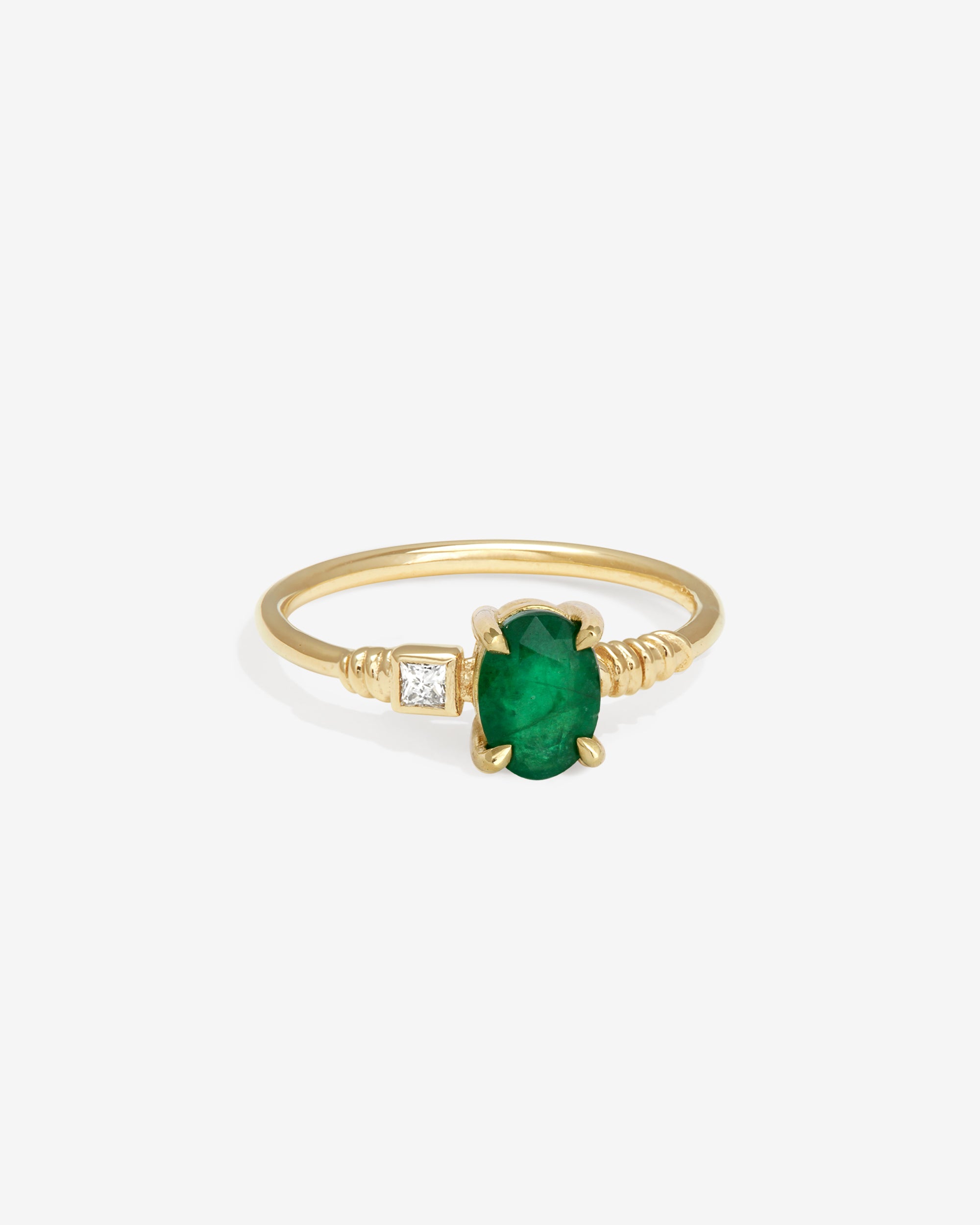 Kyri Ring Emerald Diamond Solid Gold