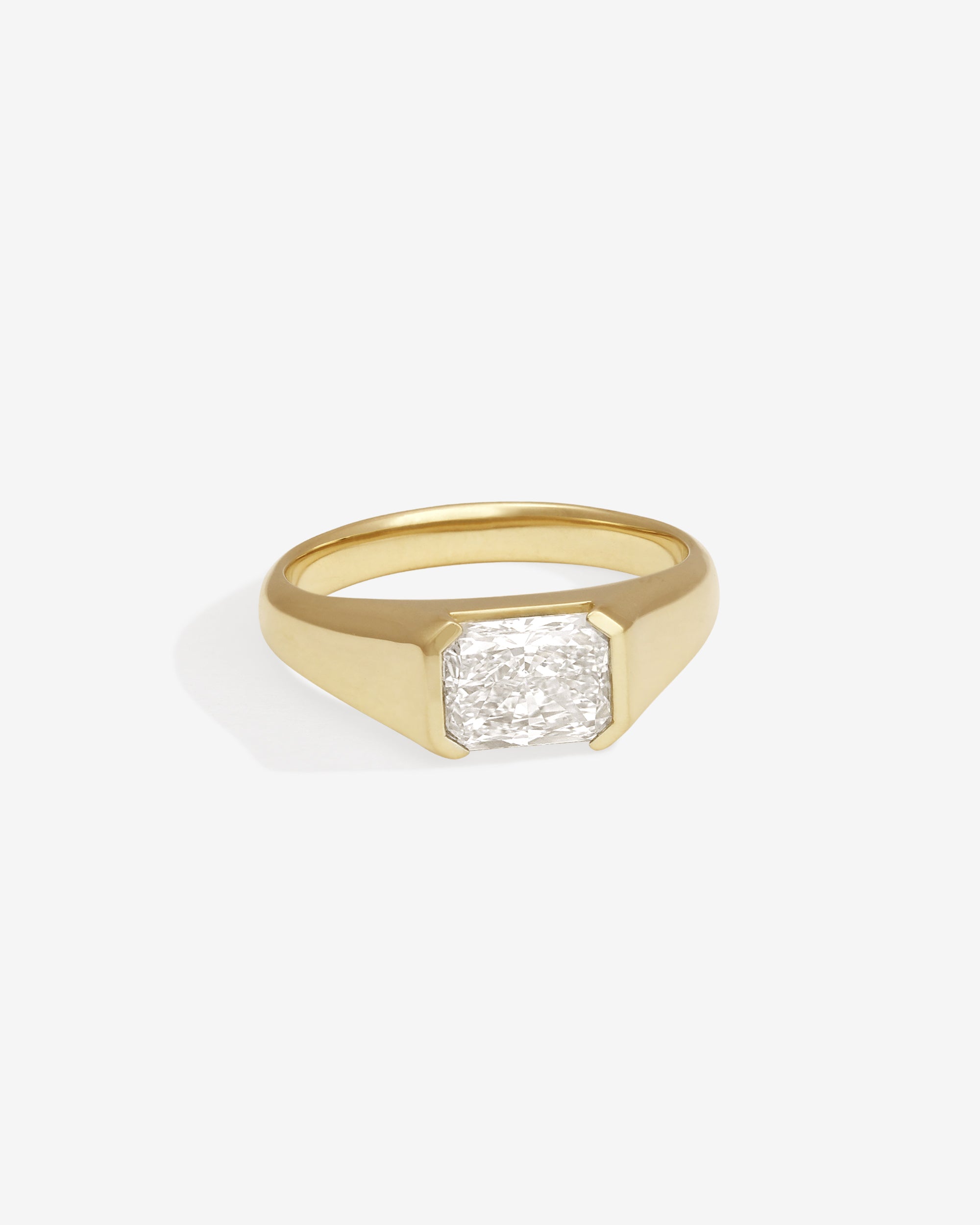Lucca Ring Diamond Solid Gold