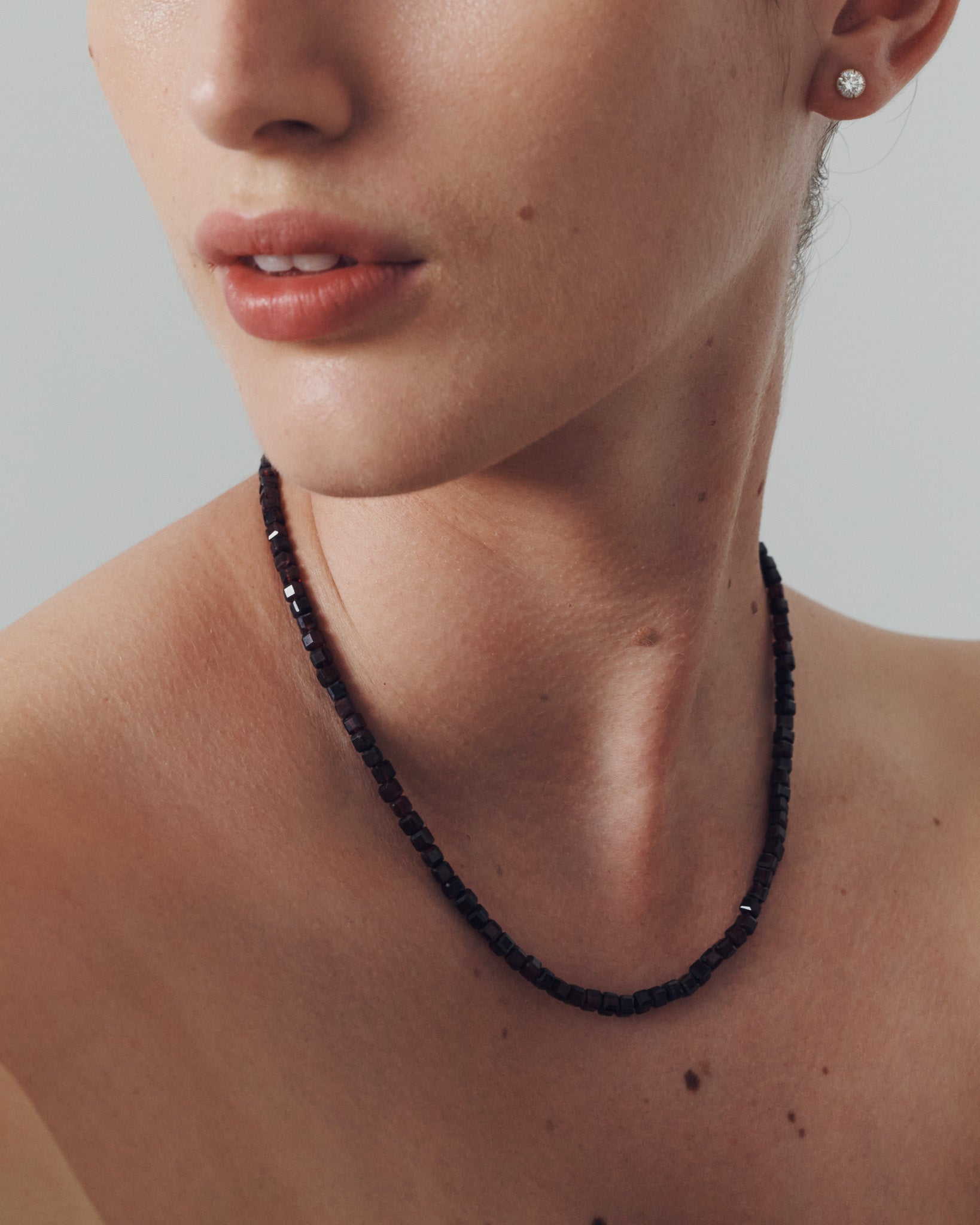 Lucien Garnet Bead Necklace Solid Gold