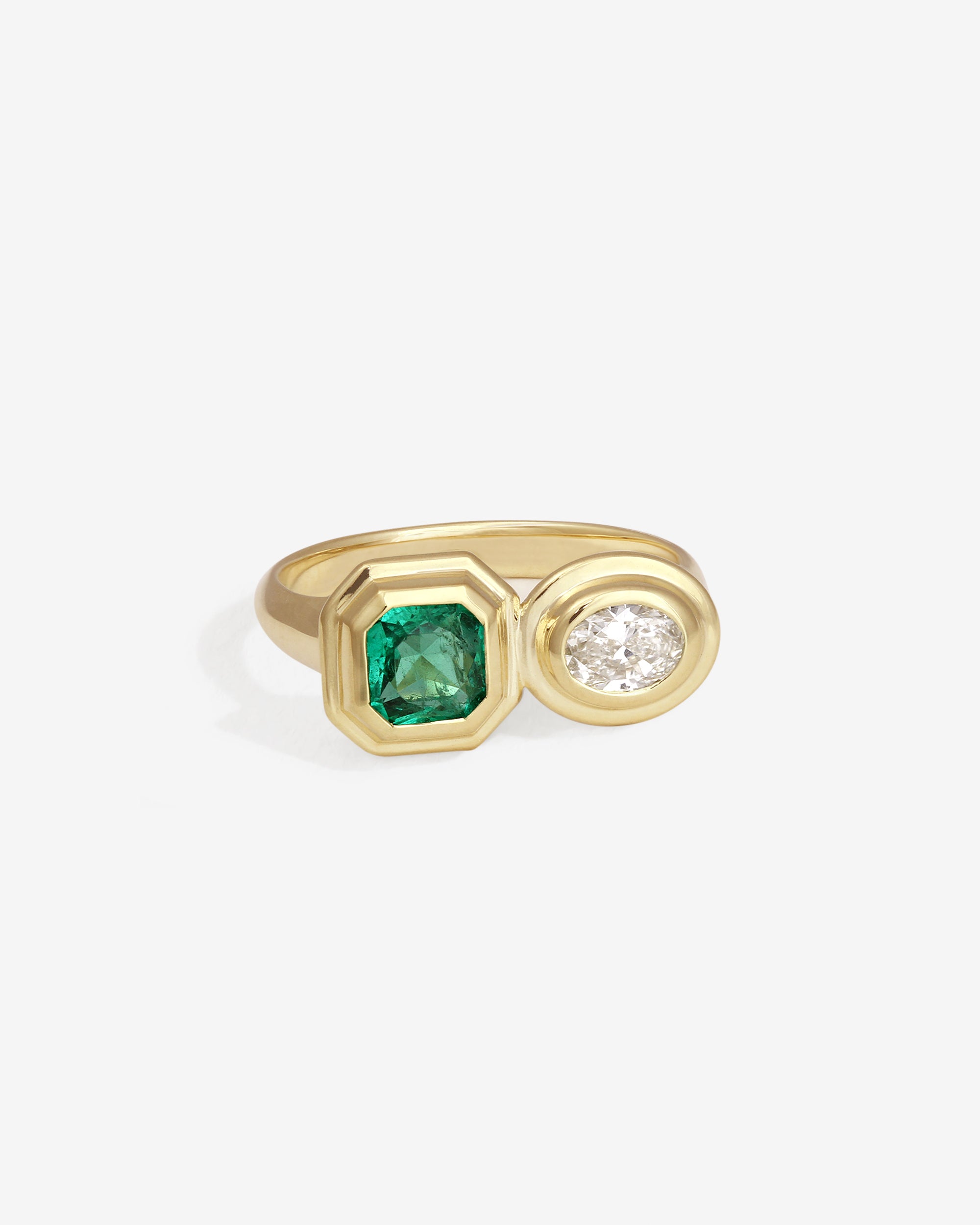 Mino Ring Emerald Diamond Solid Gold