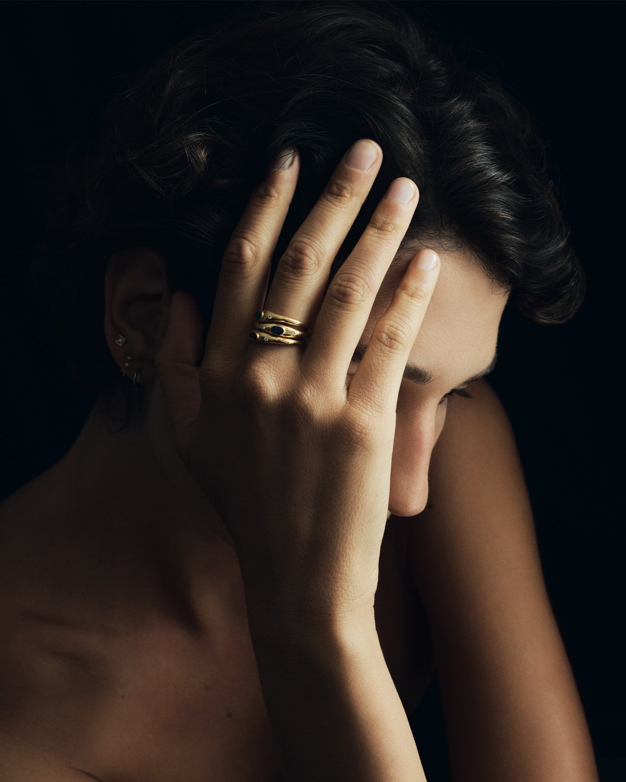 Nesa Ring Sapphire Solid Gold