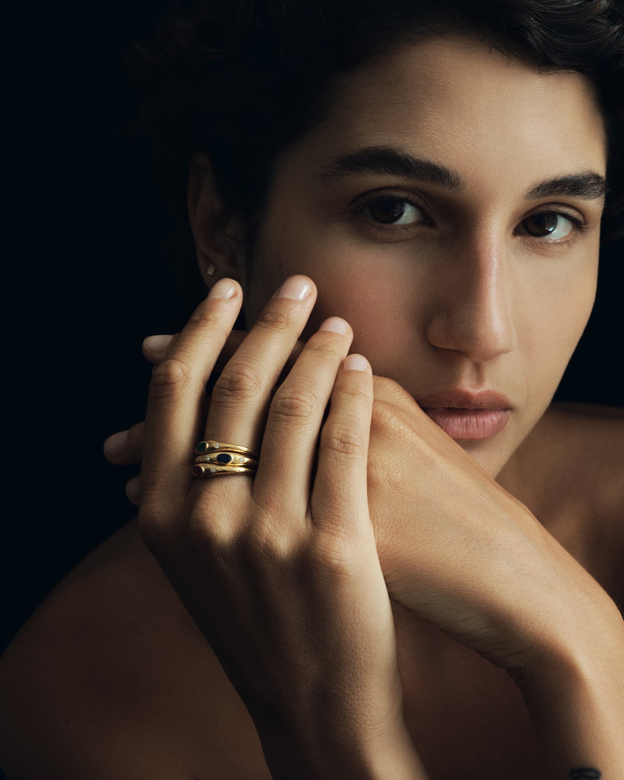 Nesa Ring Sapphire Solid Gold