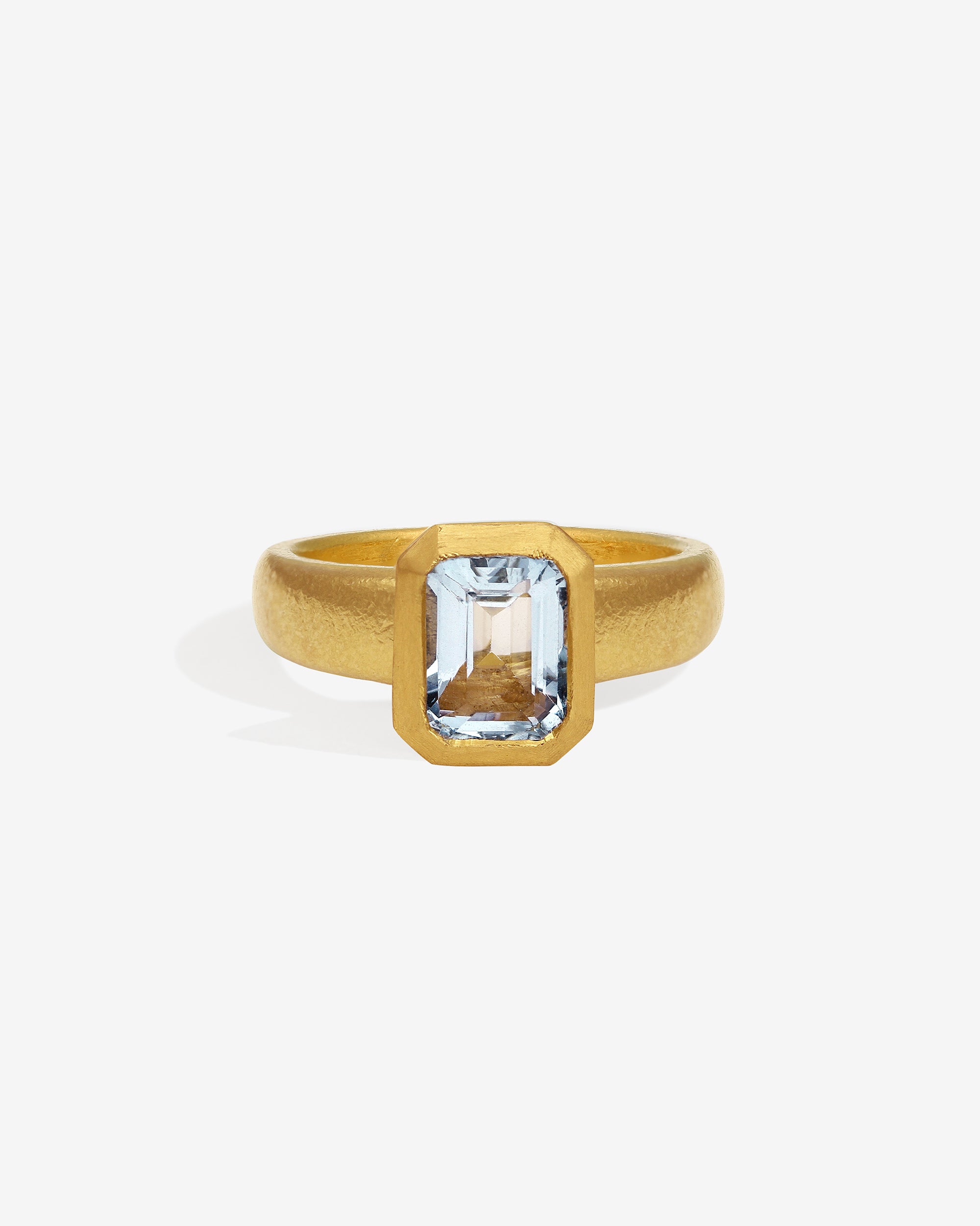 Neptune Ring Aquamarine Solid Gold