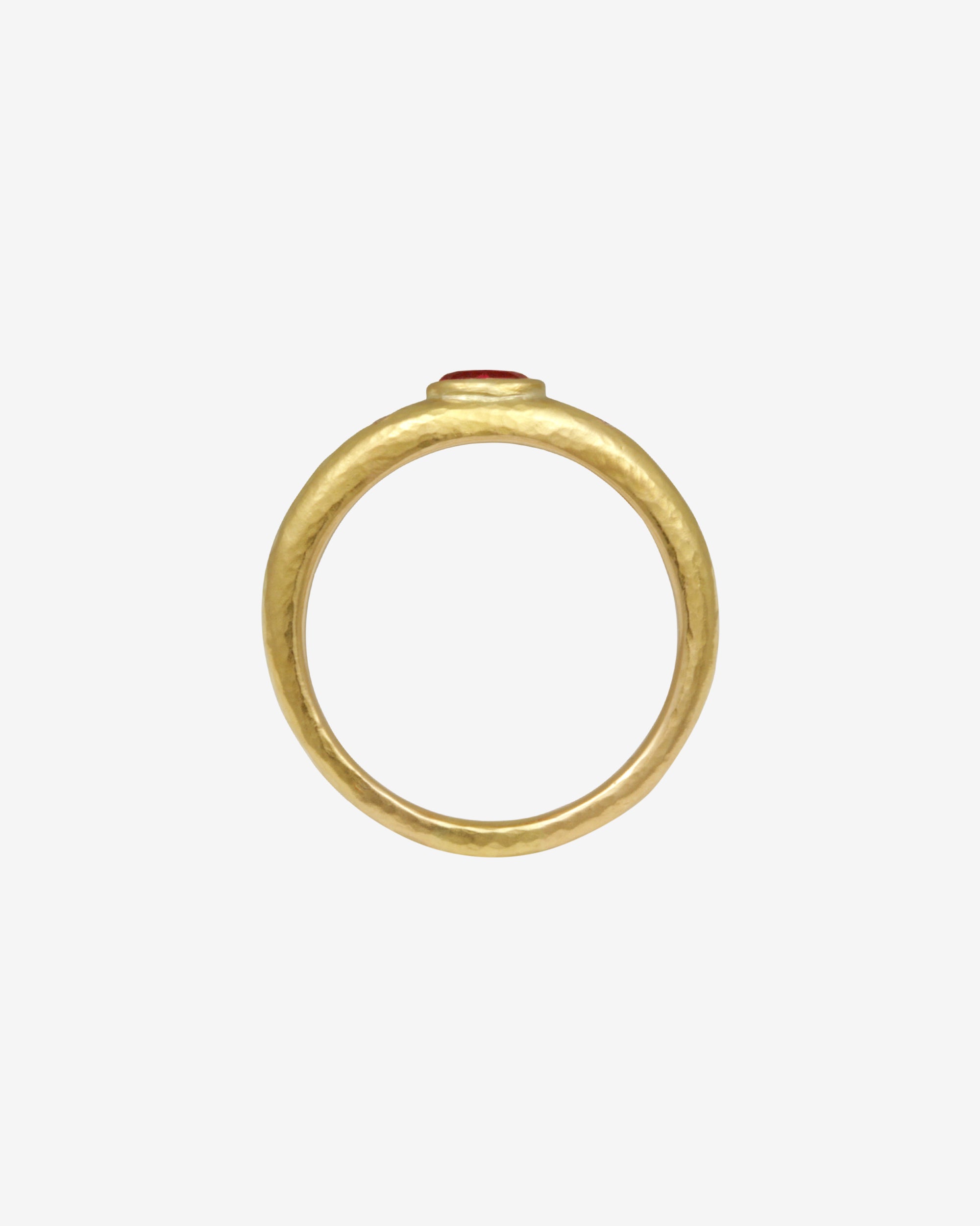 Nesa Ring Ruby Solid Gold
