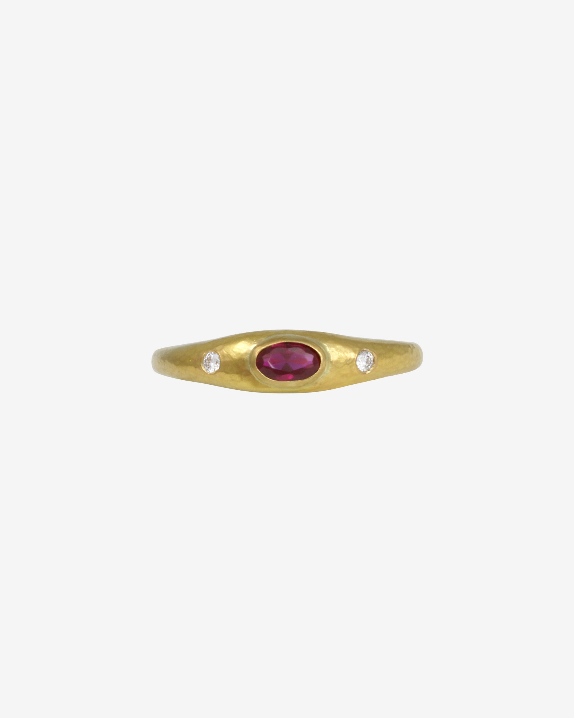Nesa Ring Ruby Solid Gold