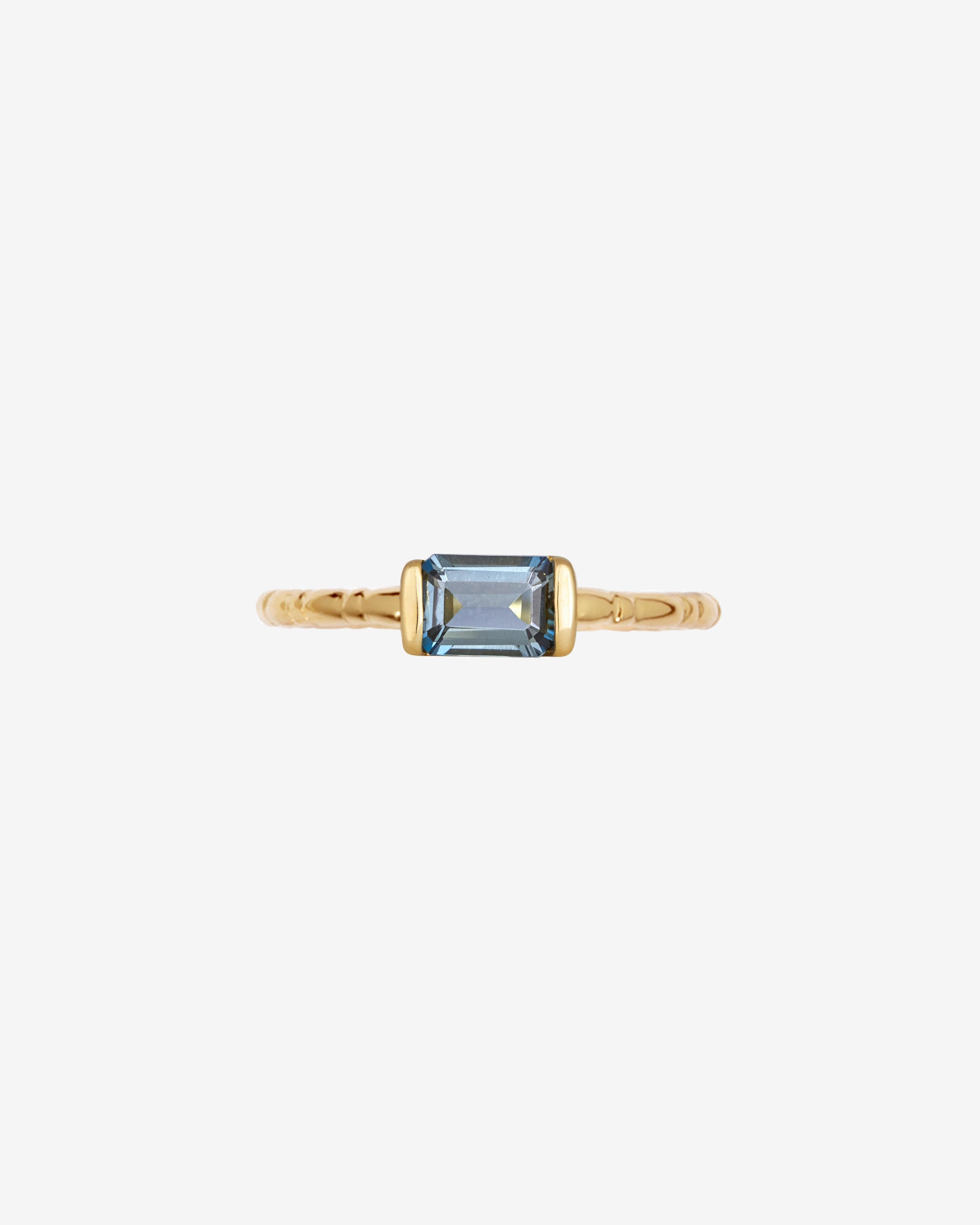 Pia Polished Ring Topaz Gold Vermeil
