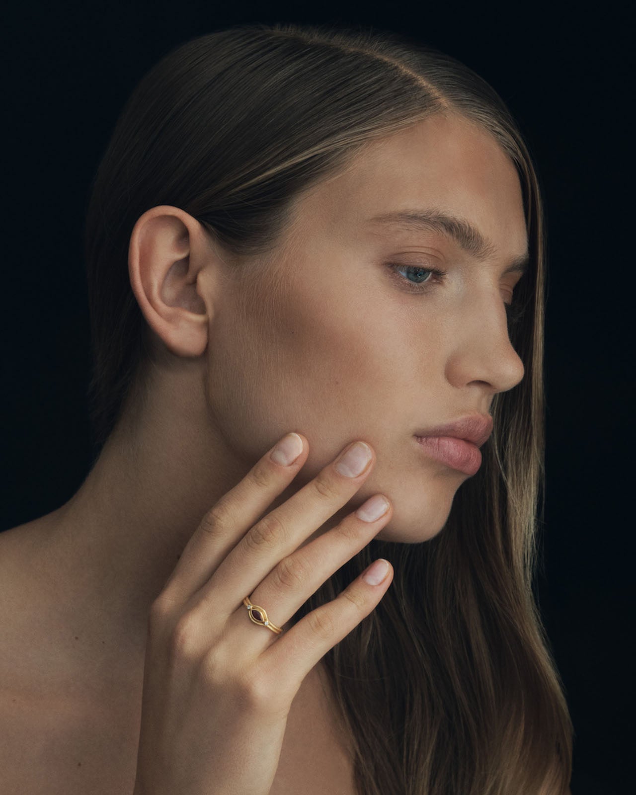 Reign Ring Ruby Diamond Solid Gold