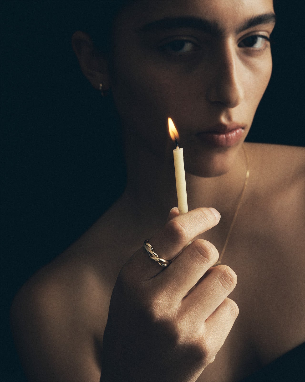 Relic II Twisted Ring Solid Gold