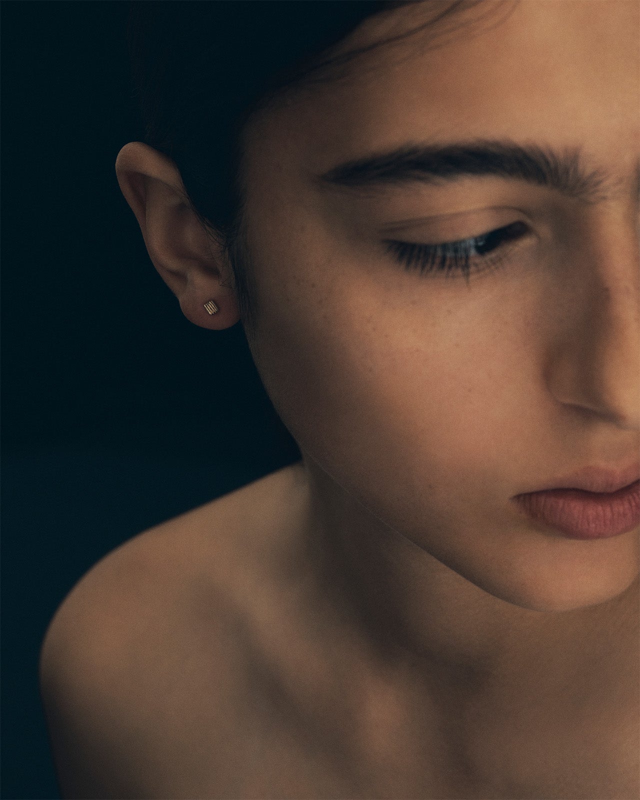 Relic IX Stud Earrings Solid Gold