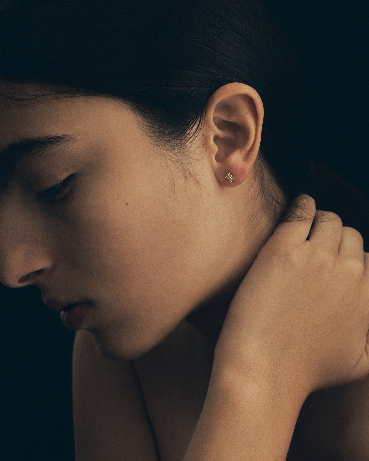 Relic VIII Stud Earrings Solid Gold