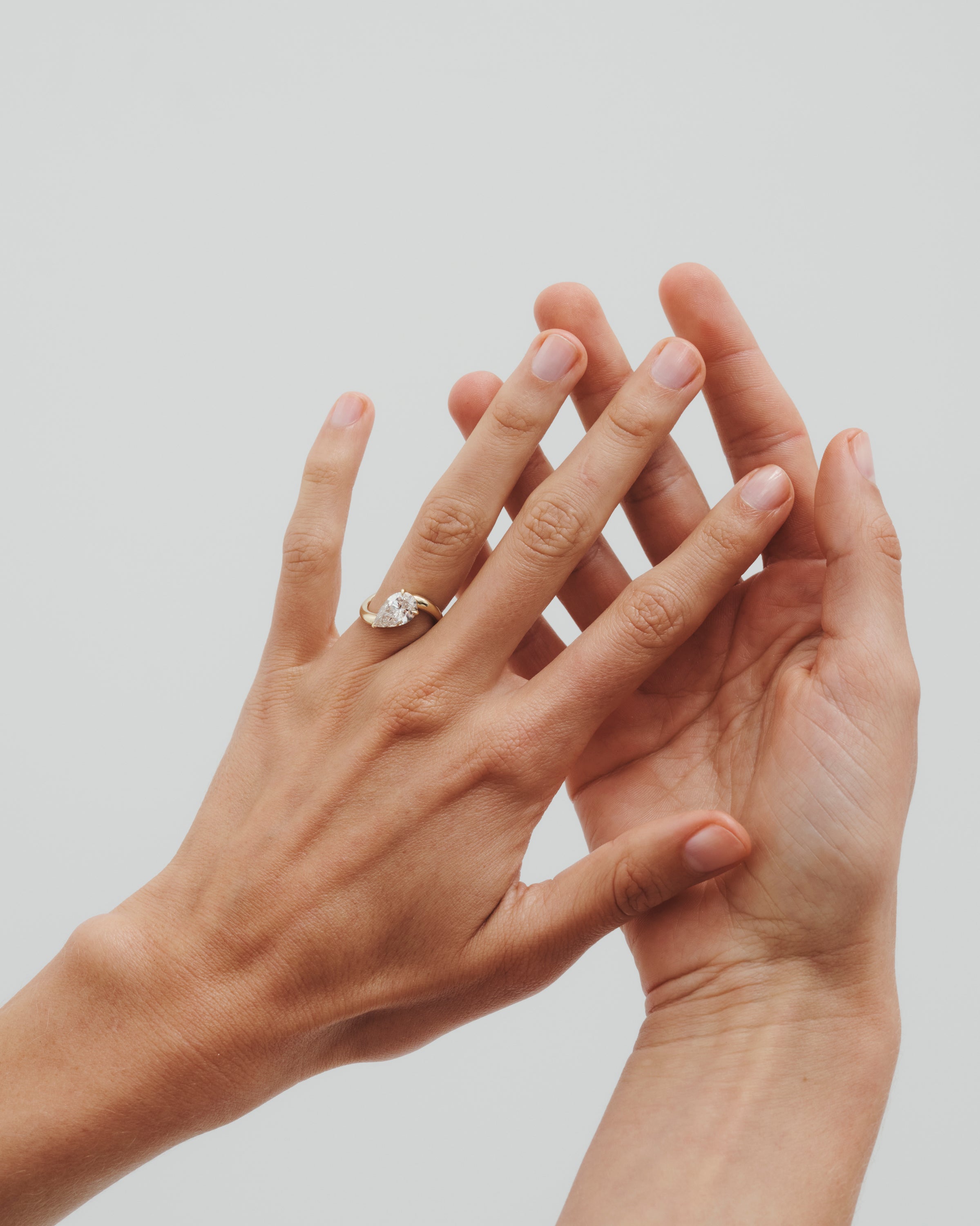 Ivy Ring Diamond Solid Gold