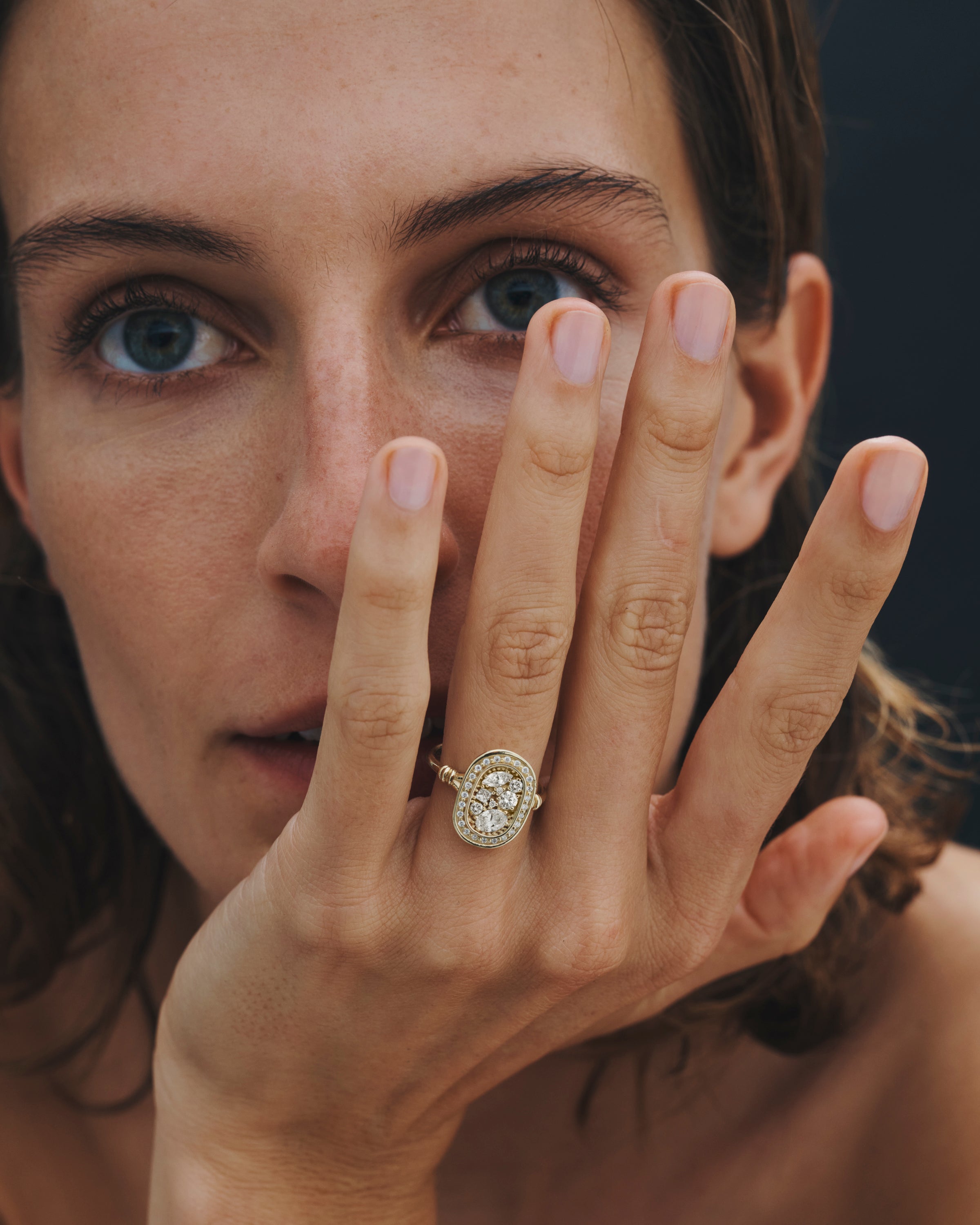 Illume Halo Diamond Solid Gold