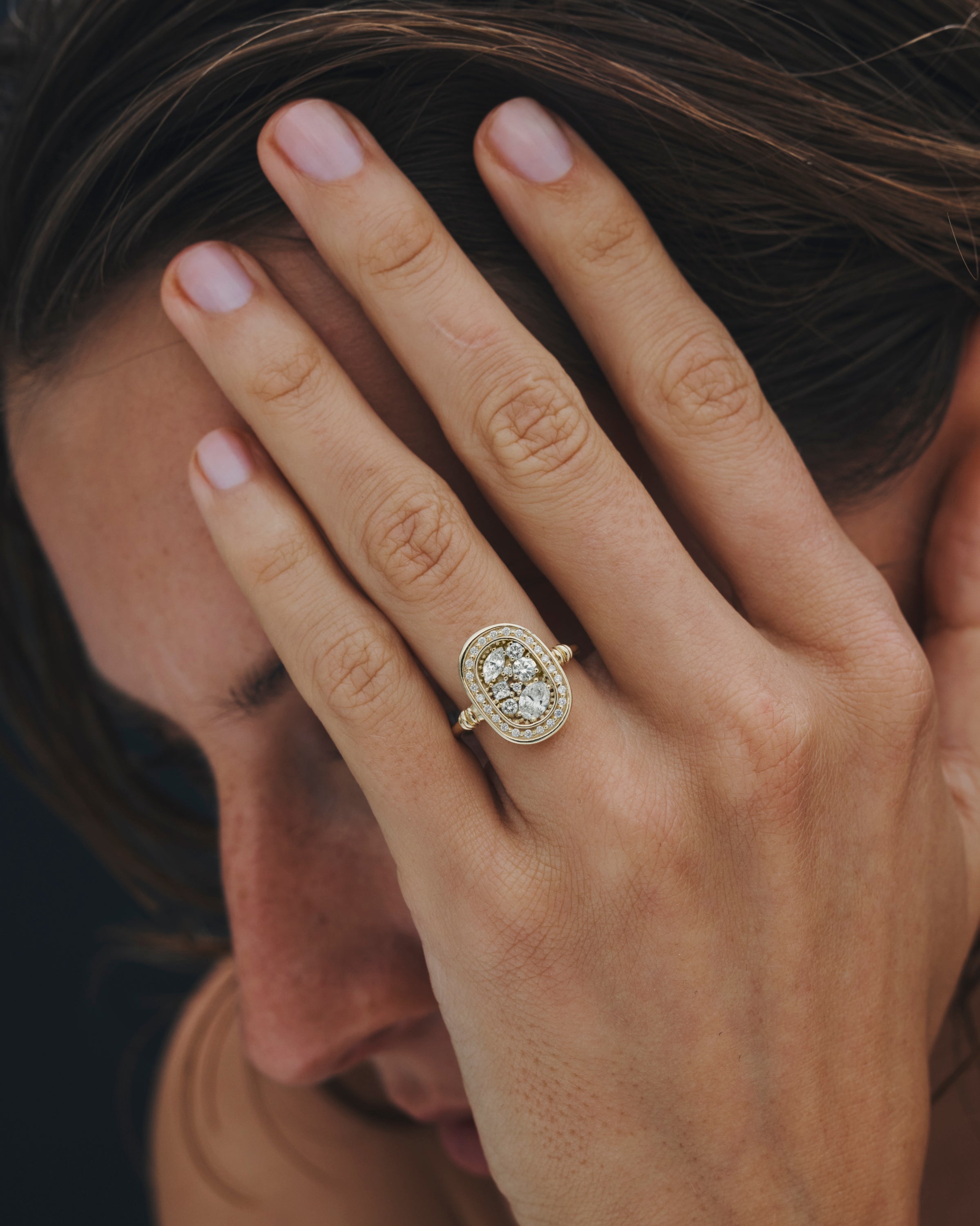 Illume Halo Diamond Solid Gold