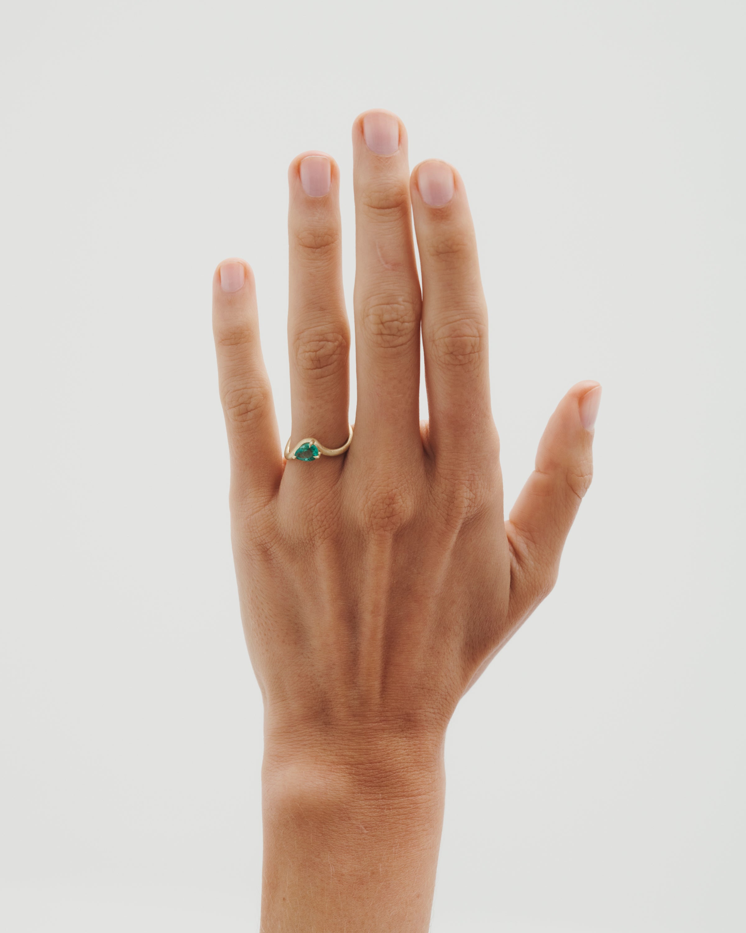 Iona Pear Ring Emerald Solid Gold
