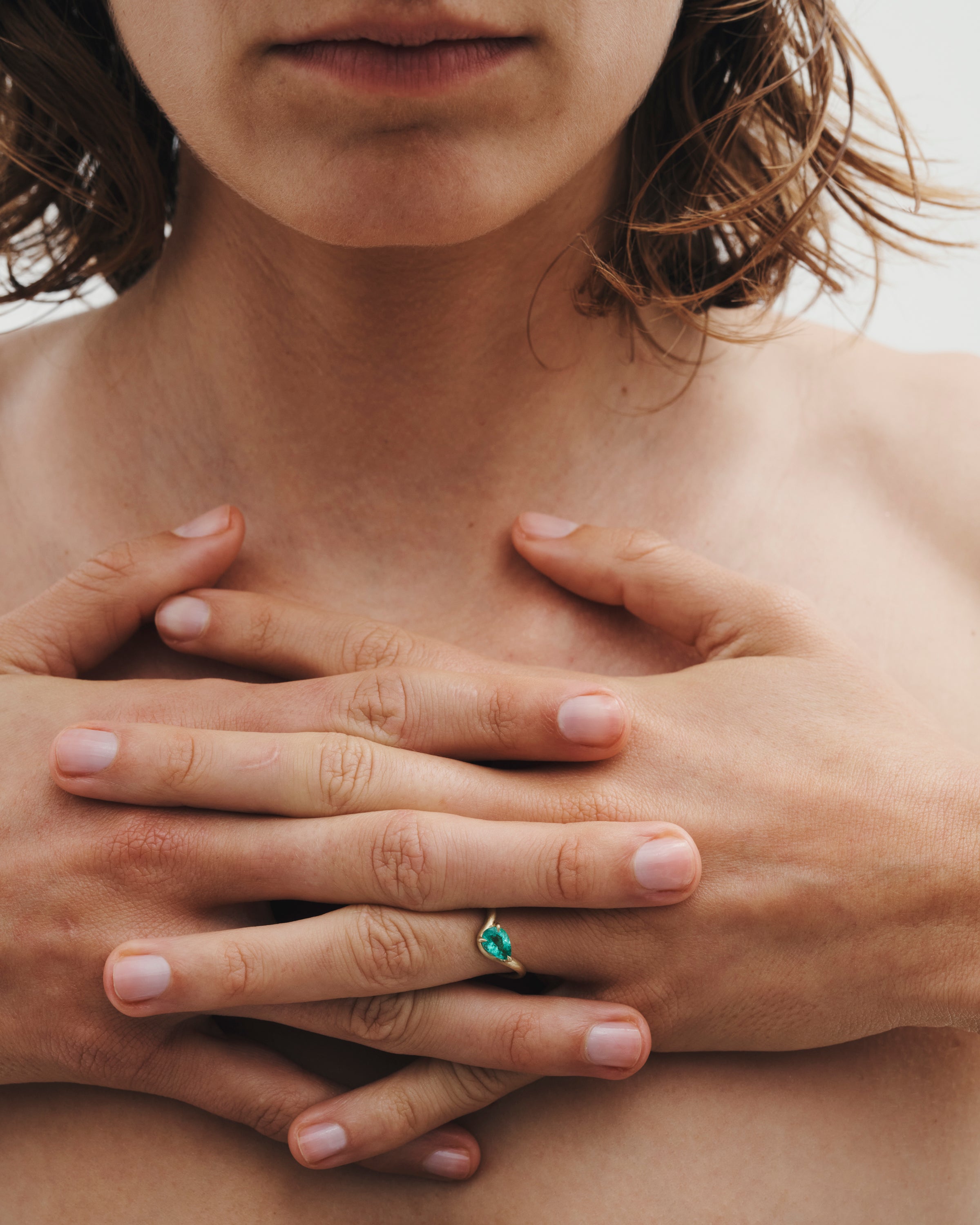Iona Pear Ring Emerald Solid Gold