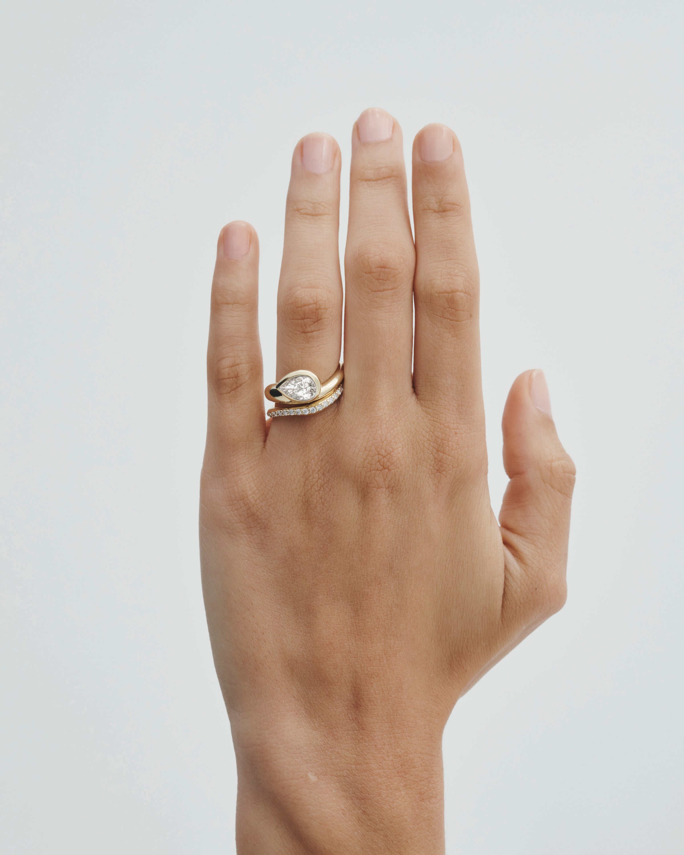 Grace Wide Pear Diamond Solid Gold