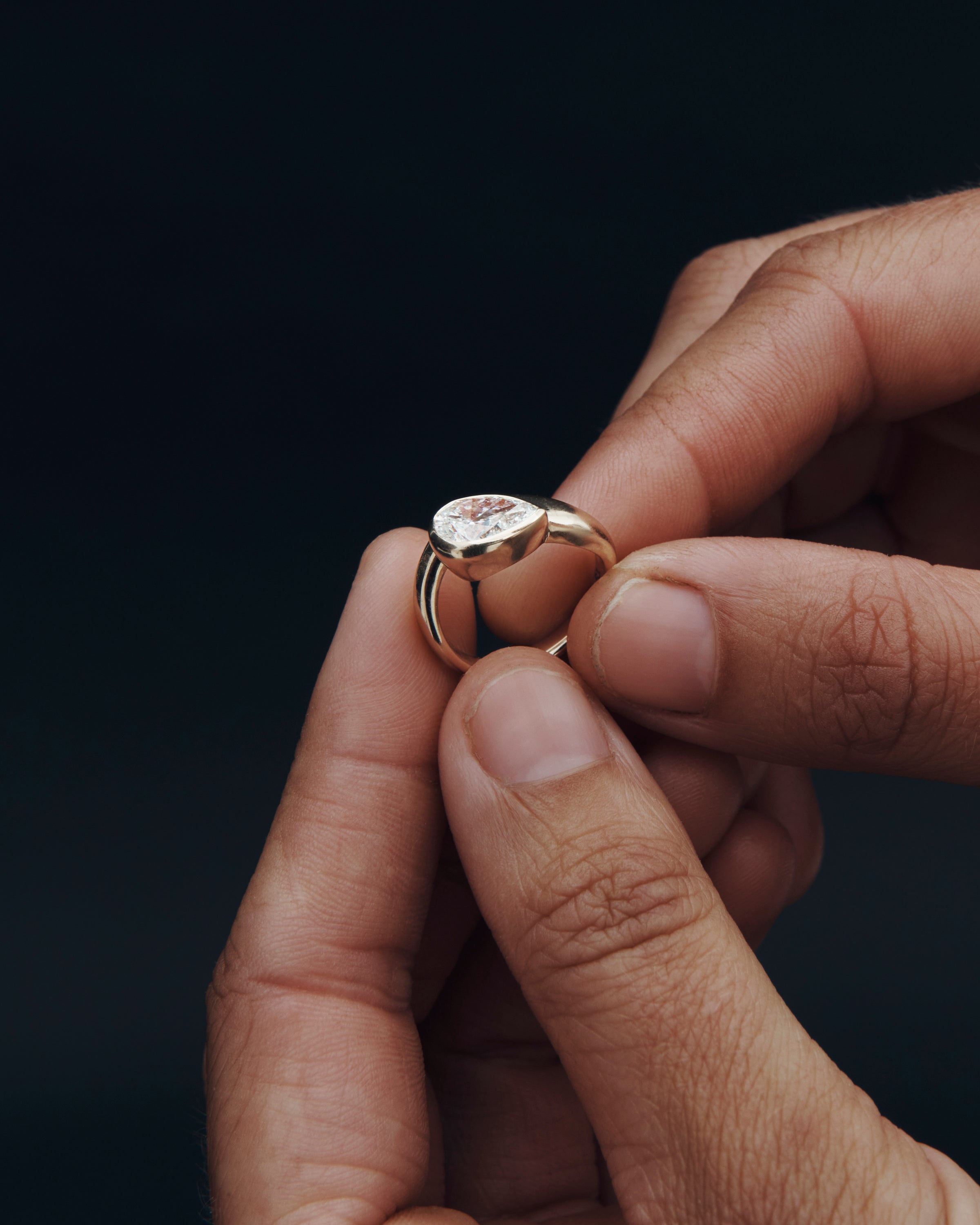 Grace Wide Pear Diamond Solid Gold