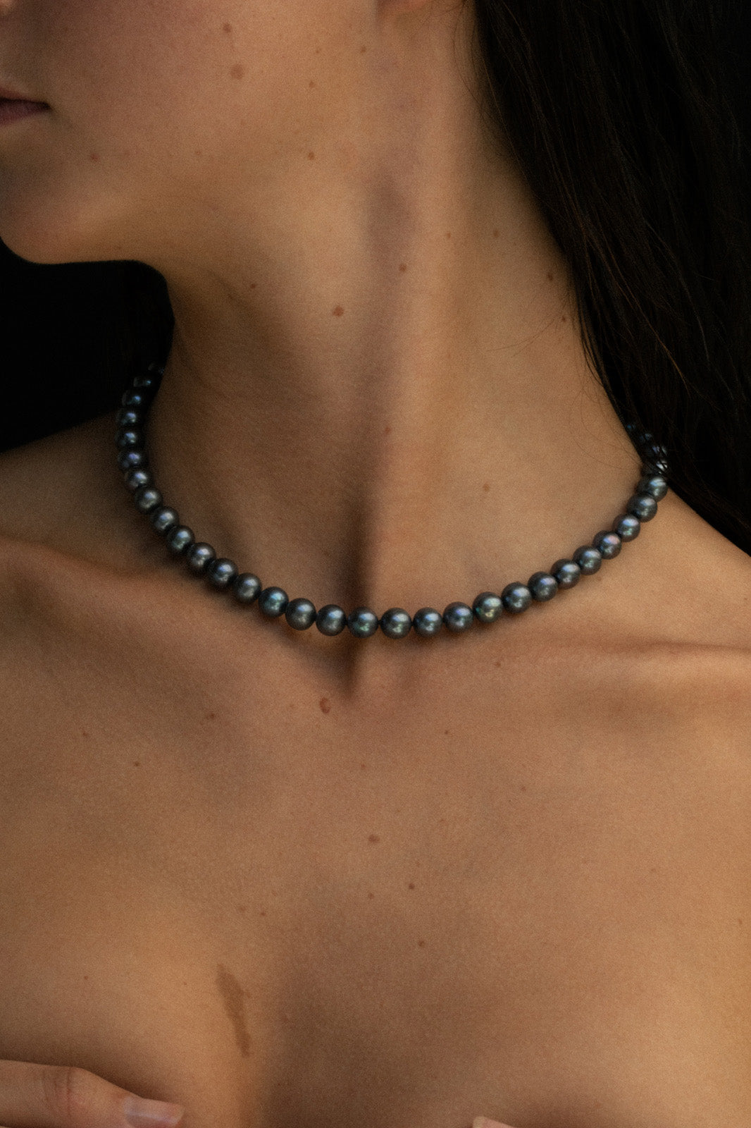 Eclipse Black Pearl Necklace White Gold
