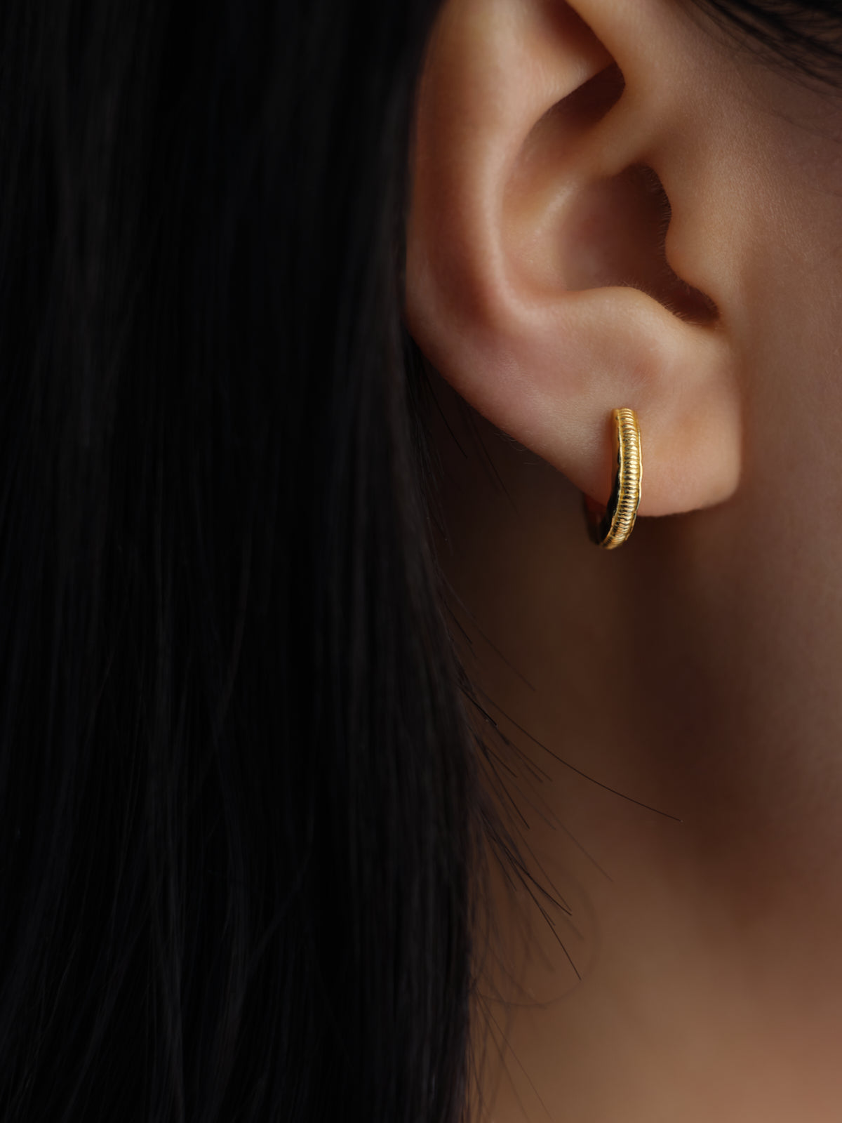 Arete Huggies Gold Vermeil – Temple of the Sun US