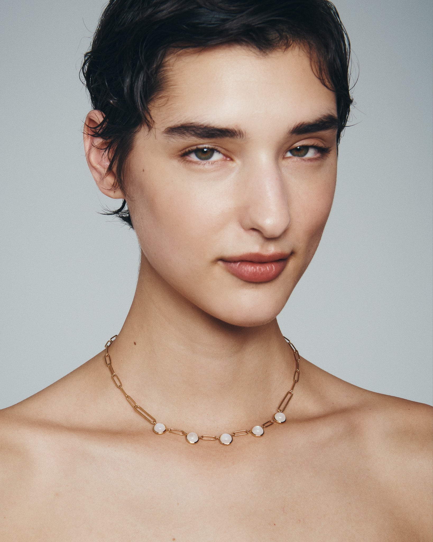 Lumi Necklace Gold Vermeil, worn