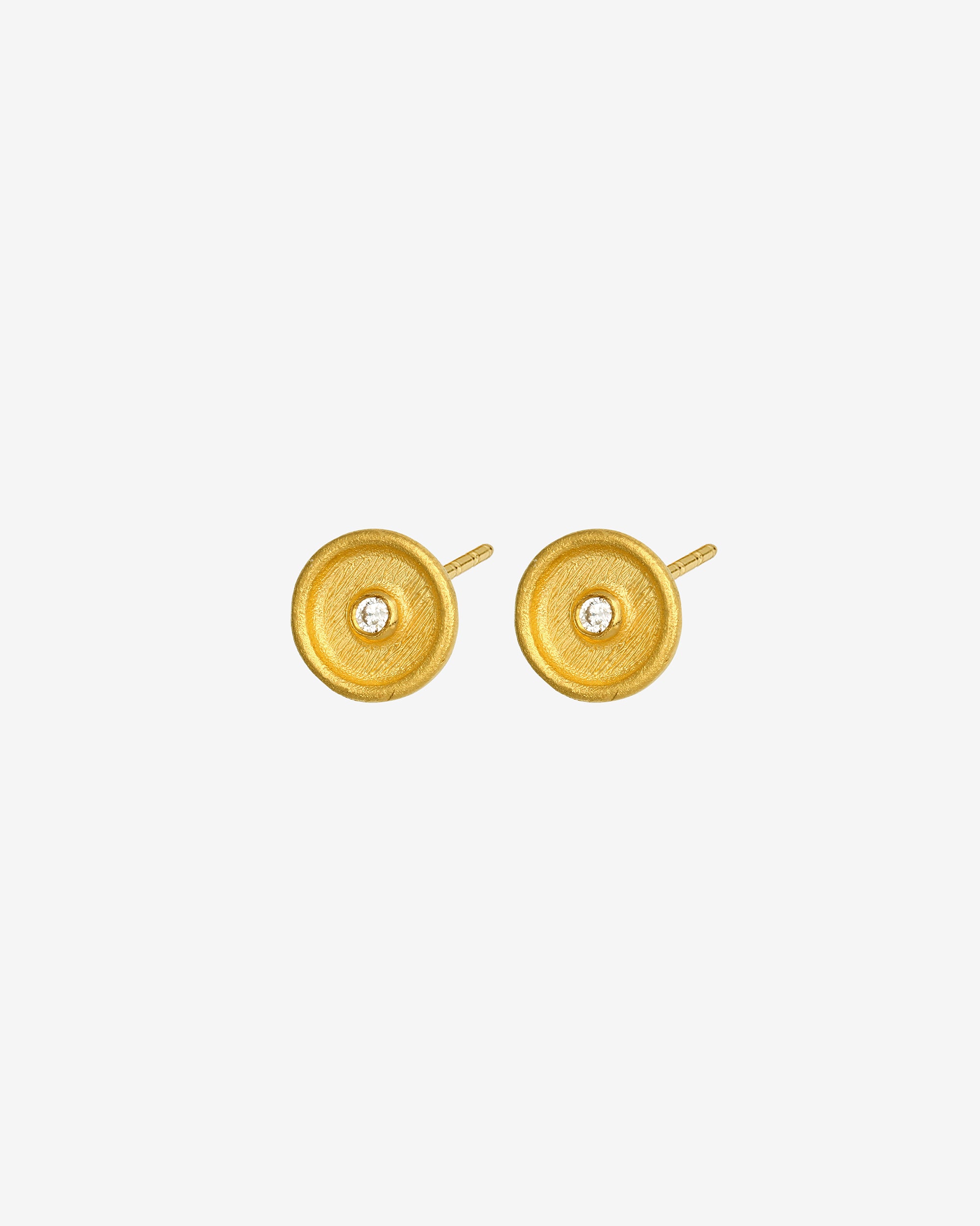 Tala Studs Round Diamond Solid Gold