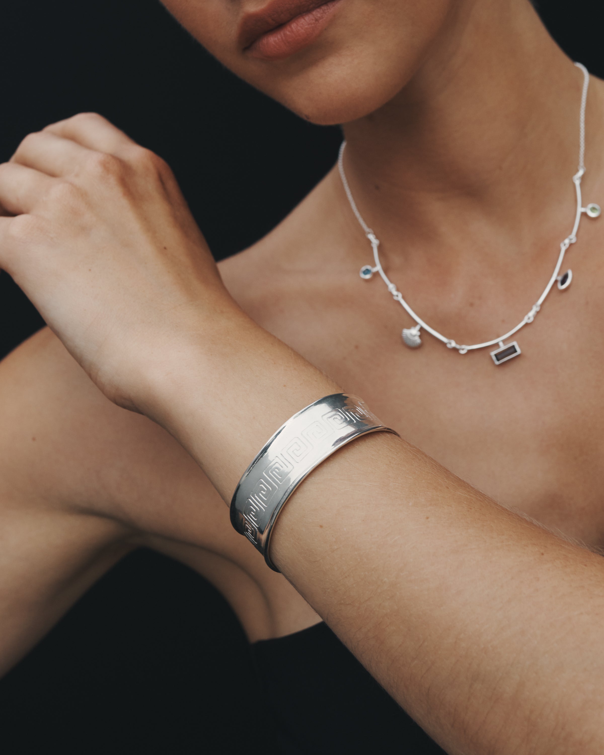 Temple of the Sun Caius Cuff Meander Silver