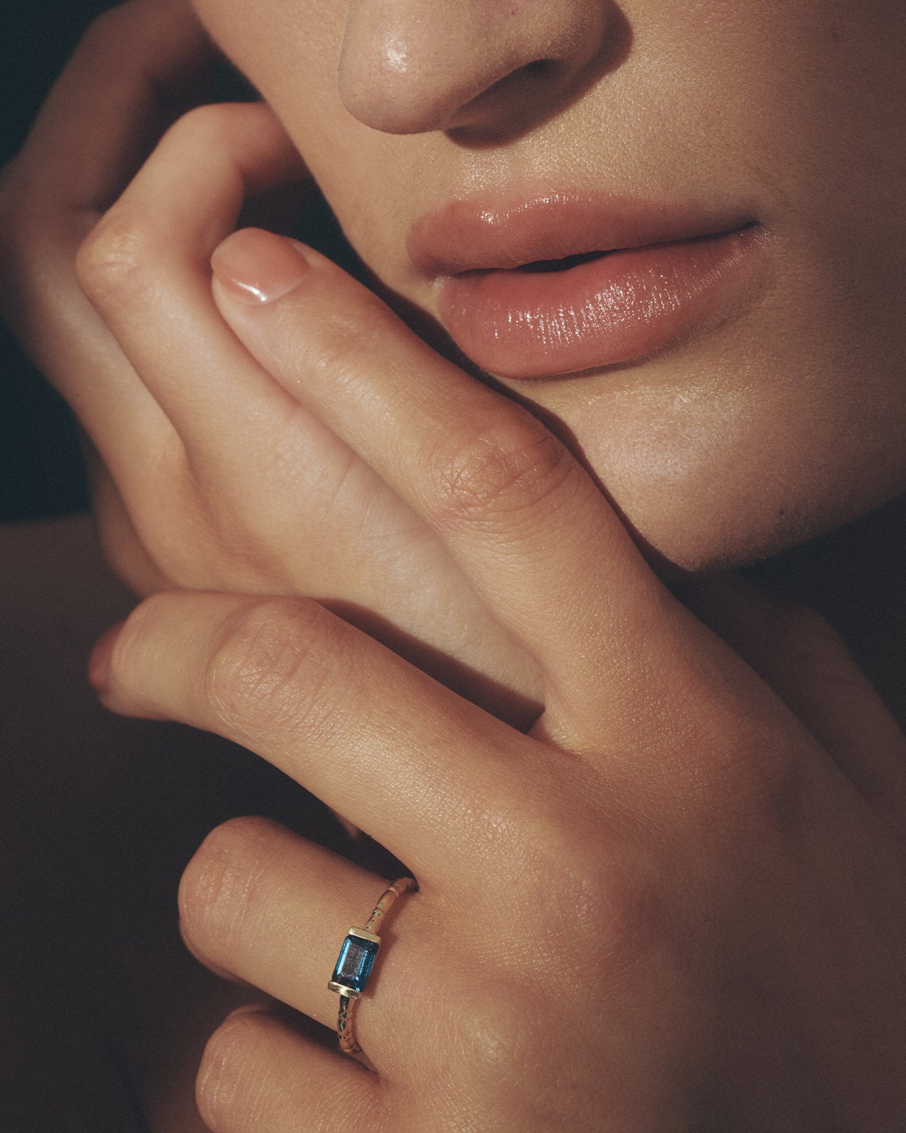 Pia Ring Blue Topaz Solid Gold