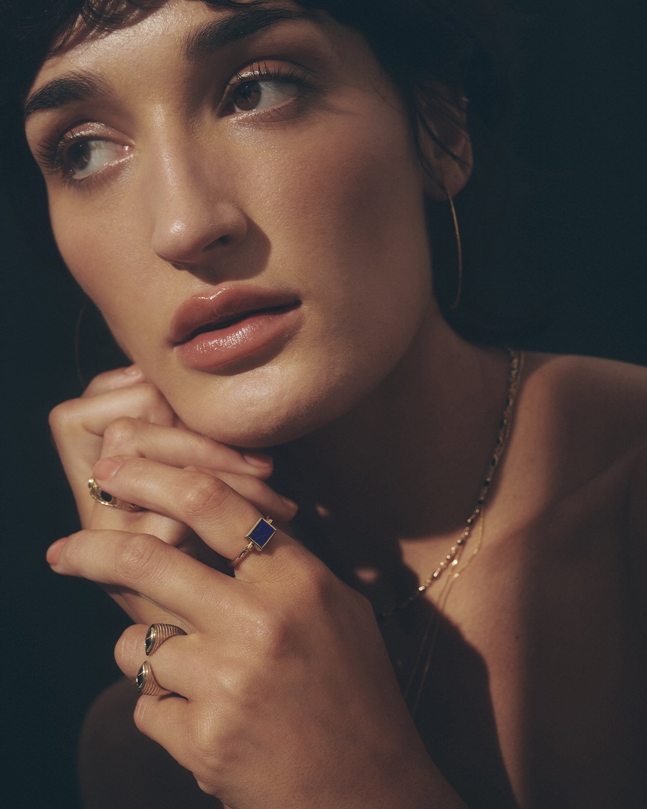 Alibi Ring Blue Sapphire Solid Gold