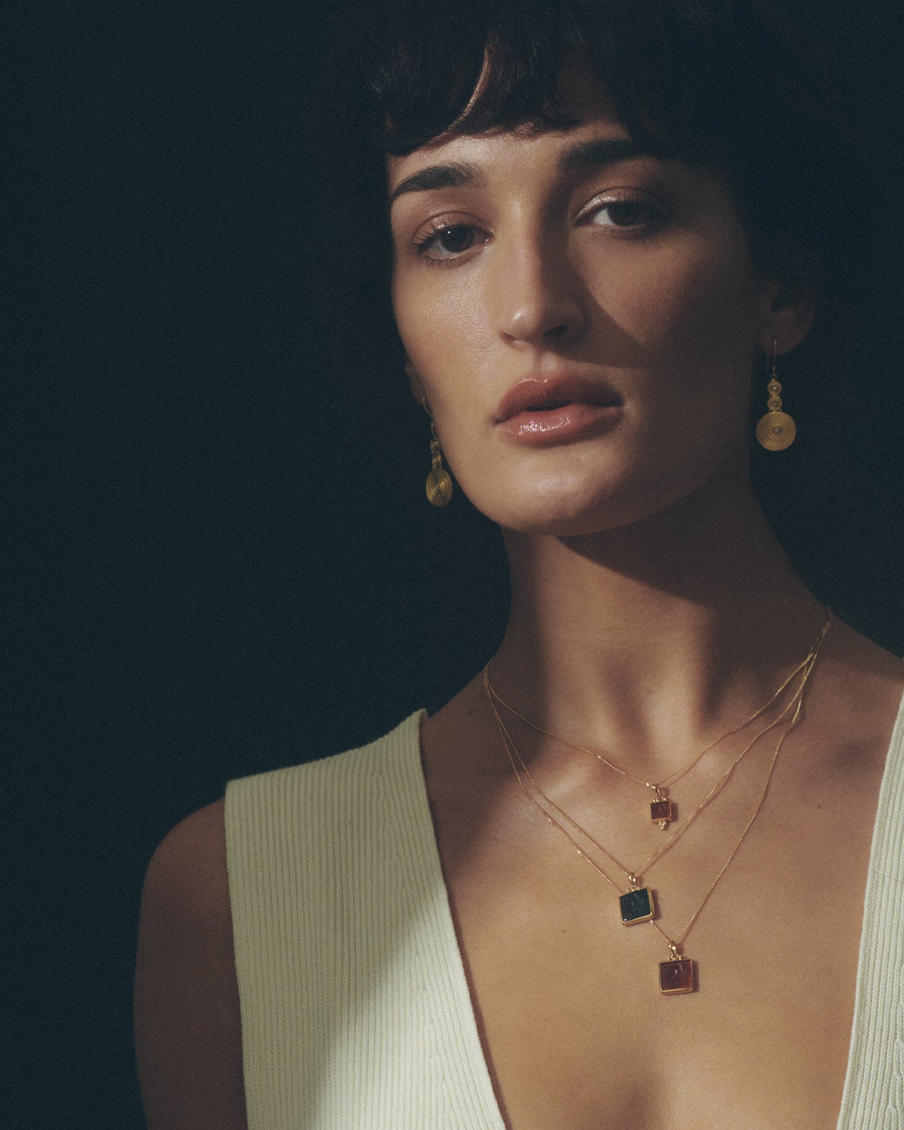 Anu Eagle Necklace Carnelian Solid Gold