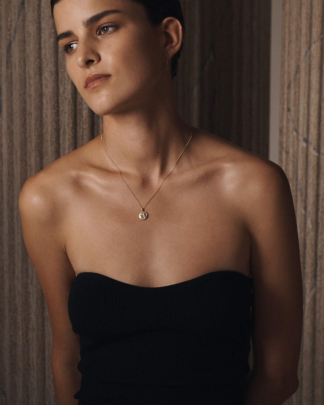 Temple of the Sun Dina Necklace Small Solid Gold