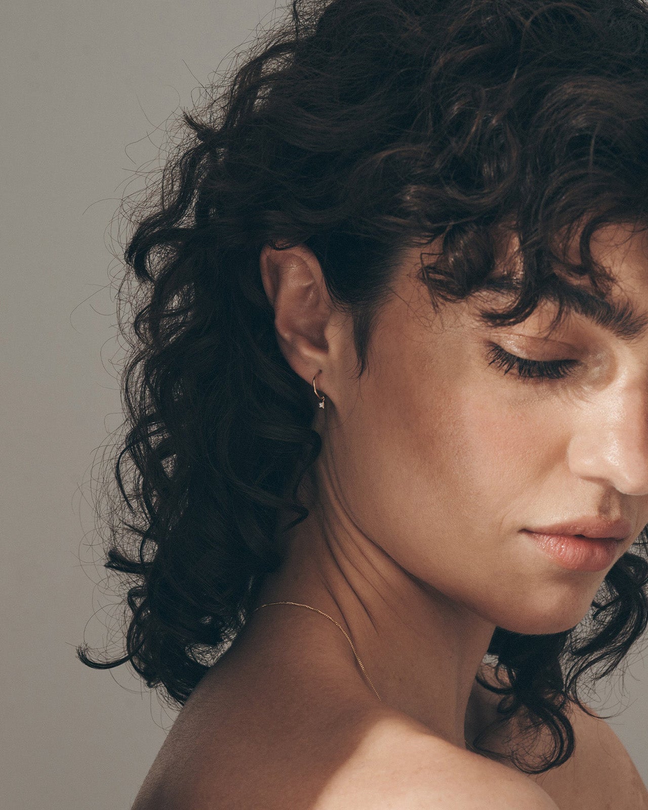 Temple of the Sun Terra Earring Solid Gold